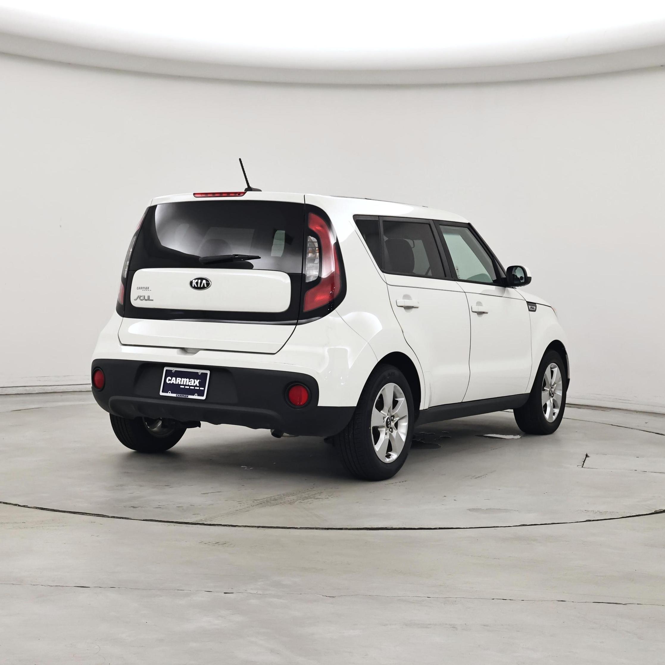 Thumbnail: 2017 Kia Soul - 8