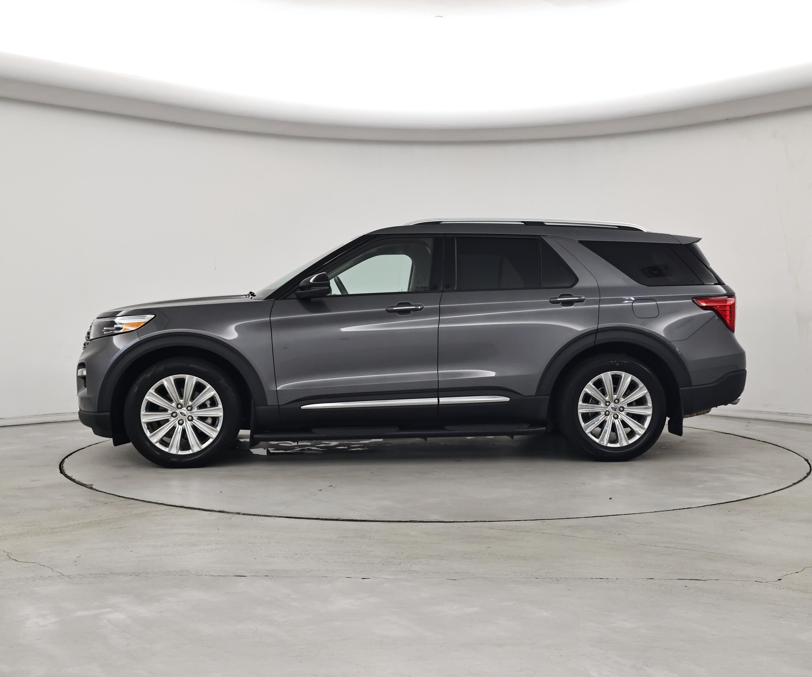 Thumbnail: 2022 Ford Explorer - 3