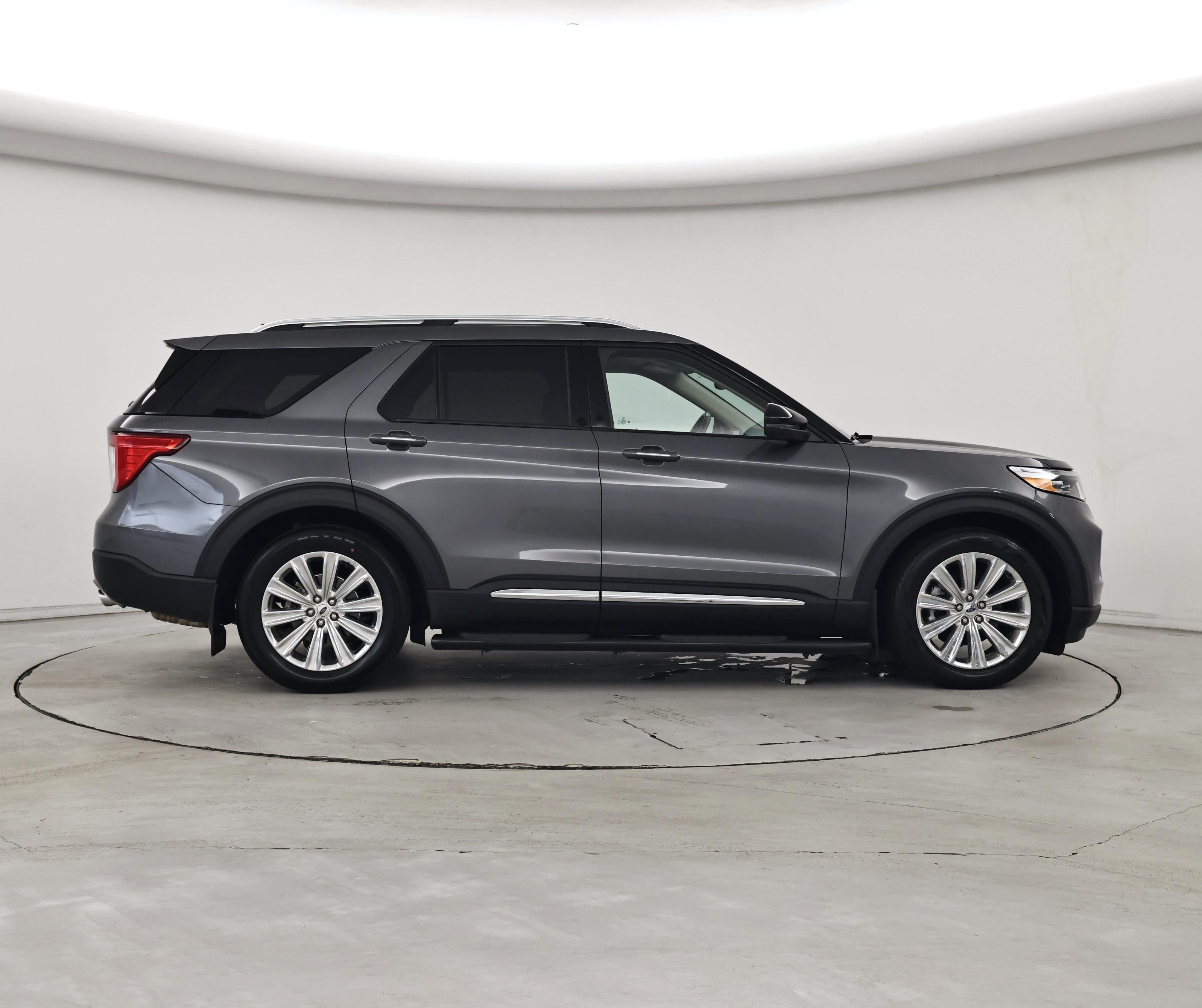 Thumbnail: 2022 Ford Explorer - 7