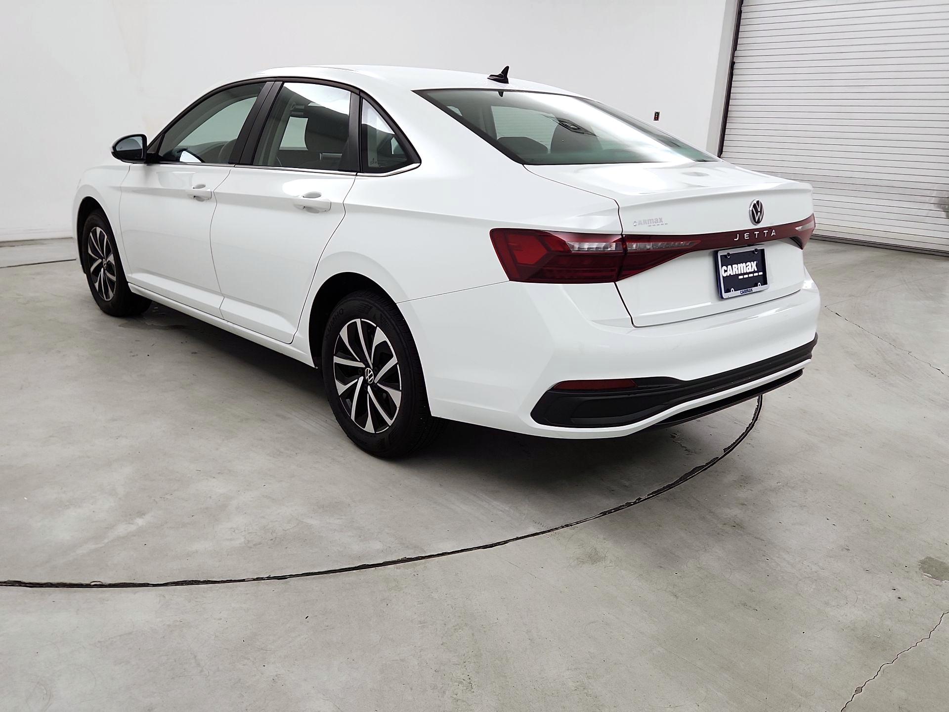 Thumbnail: 2025 Volkswagen Jetta - 7