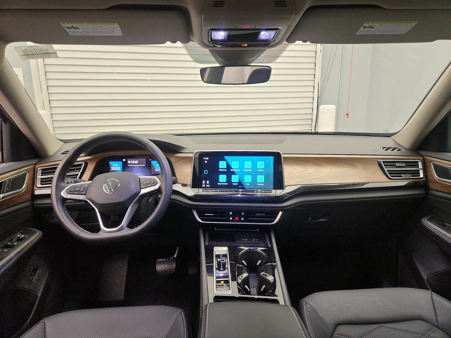 Thumbnail: 2025 Volkswagen Atlas - 9