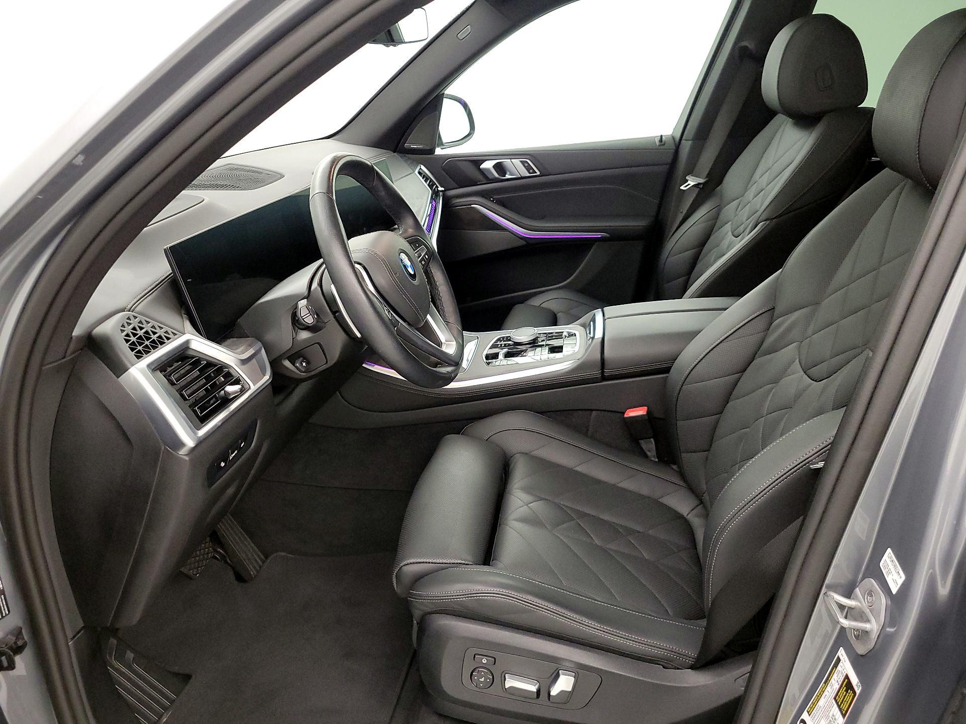 Thumbnail: 2025 BMW X5 - 11