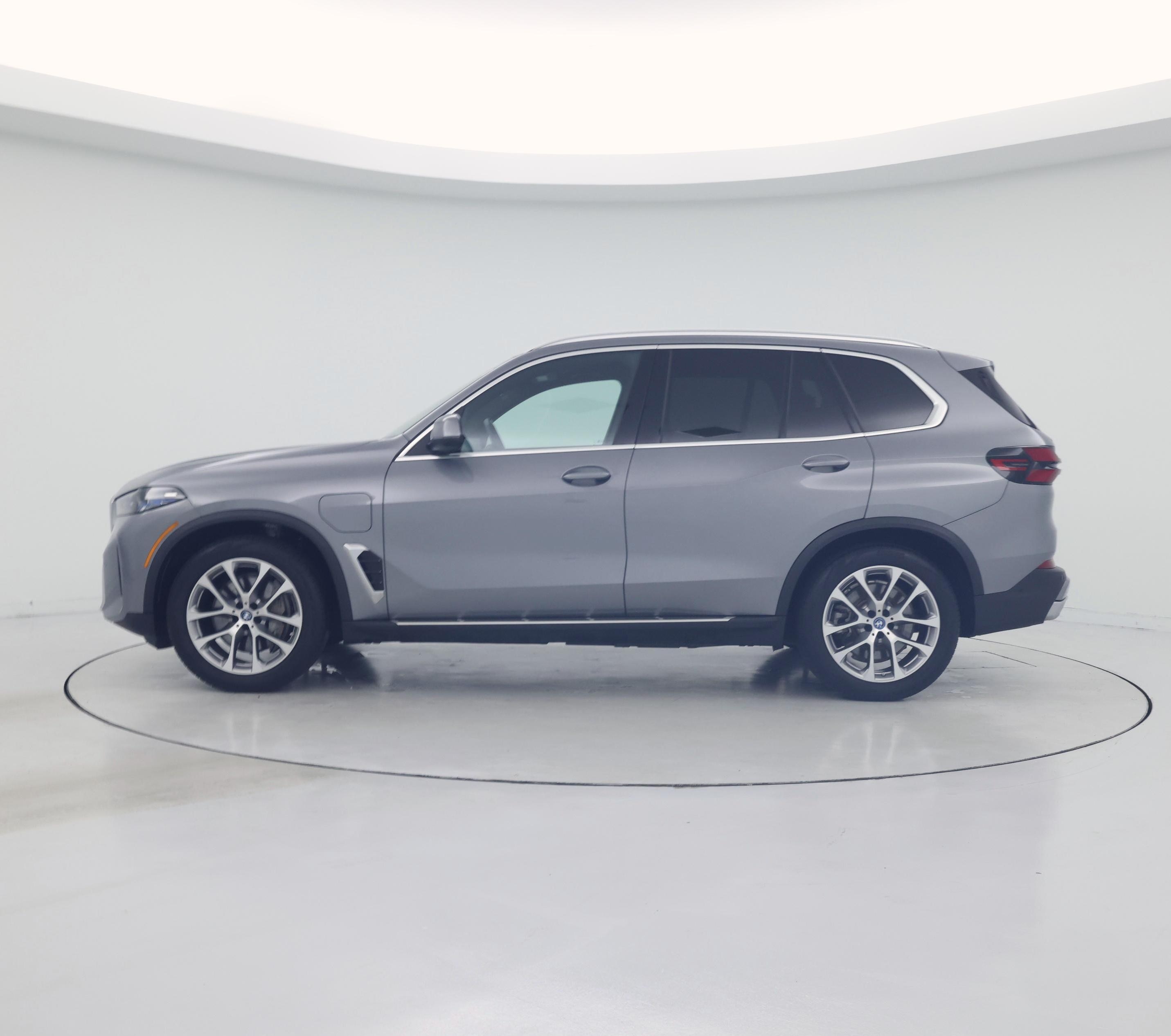 Thumbnail: 2025 BMW X5 - 3