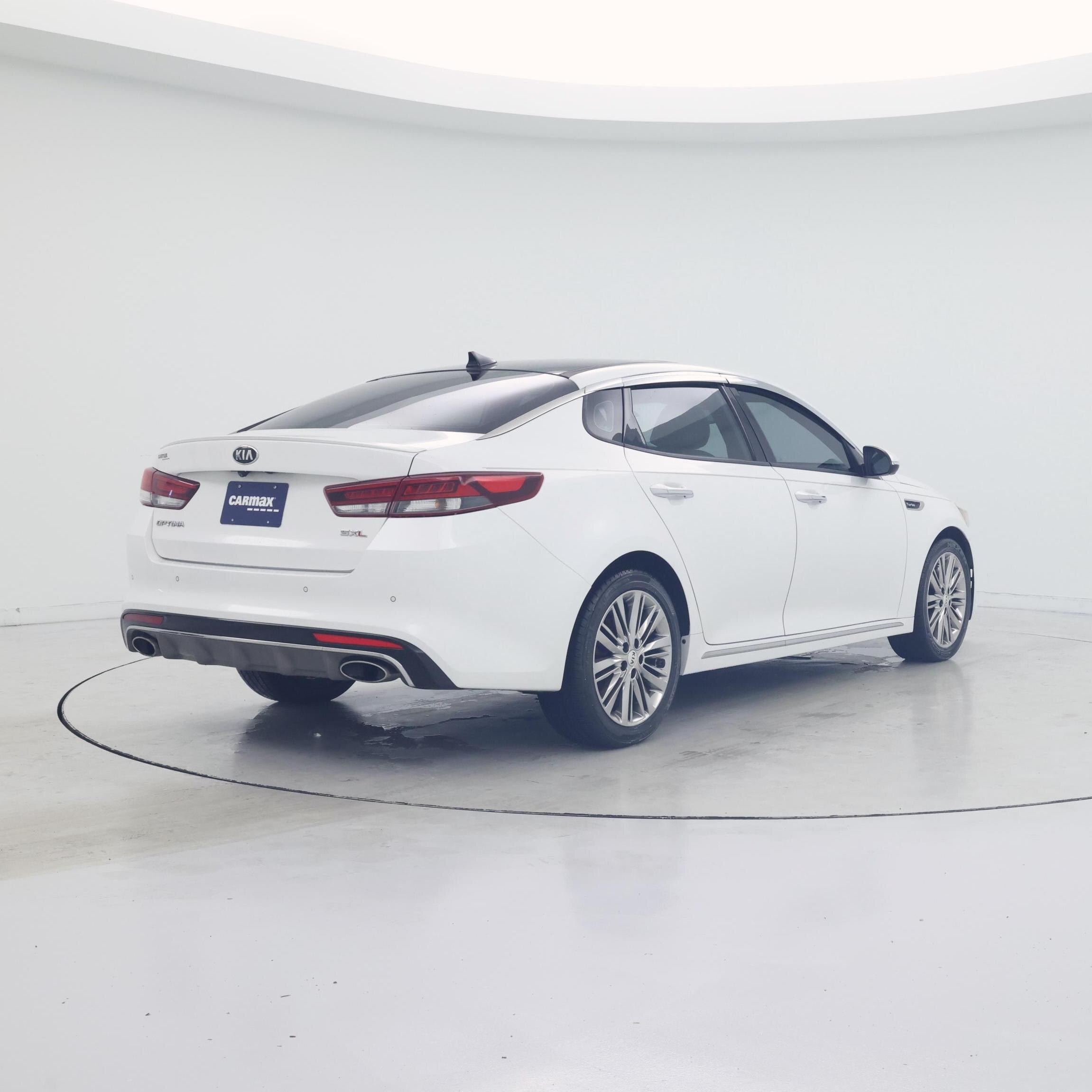 Thumbnail: 2016 Kia Optima - 8