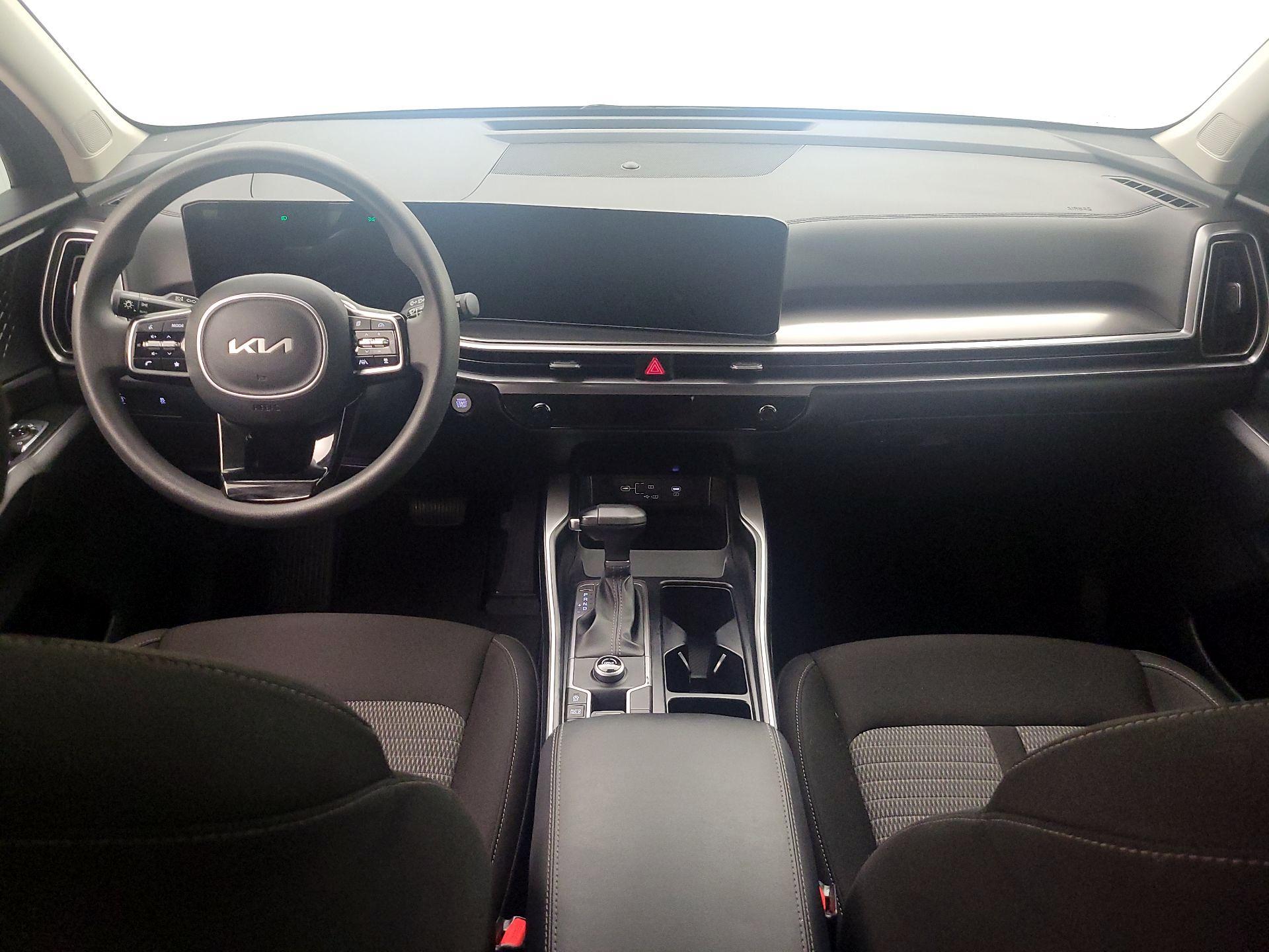 Thumbnail: 2025 Kia Sorento - 9