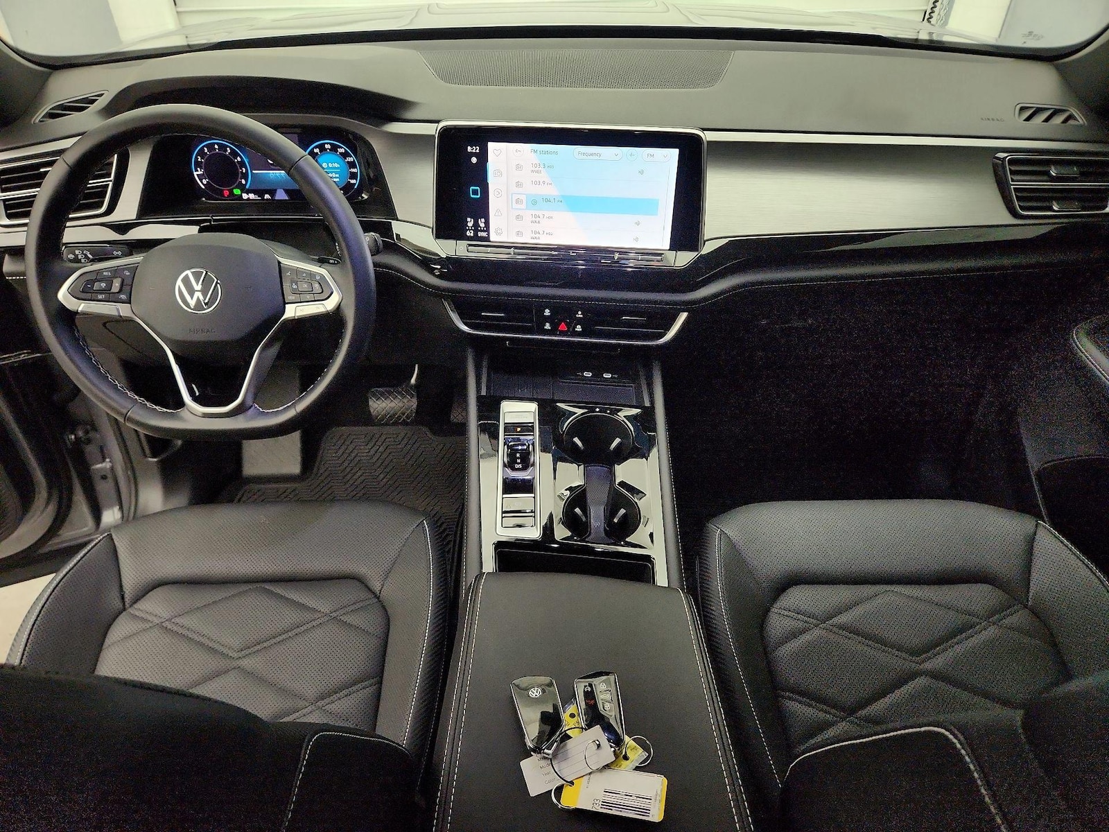 Apple CarPlay® & Android Auto™