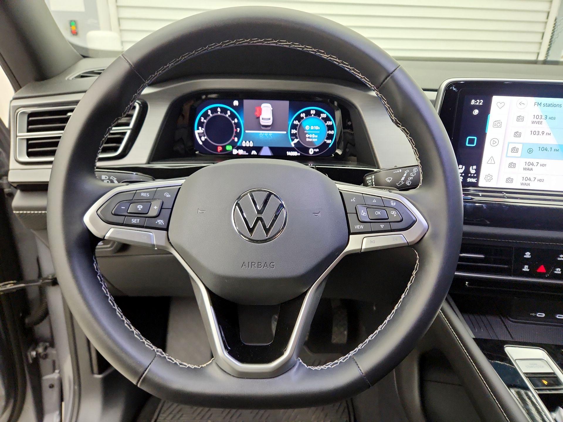 Thumbnail: 2025 Volkswagen Atlas - 10