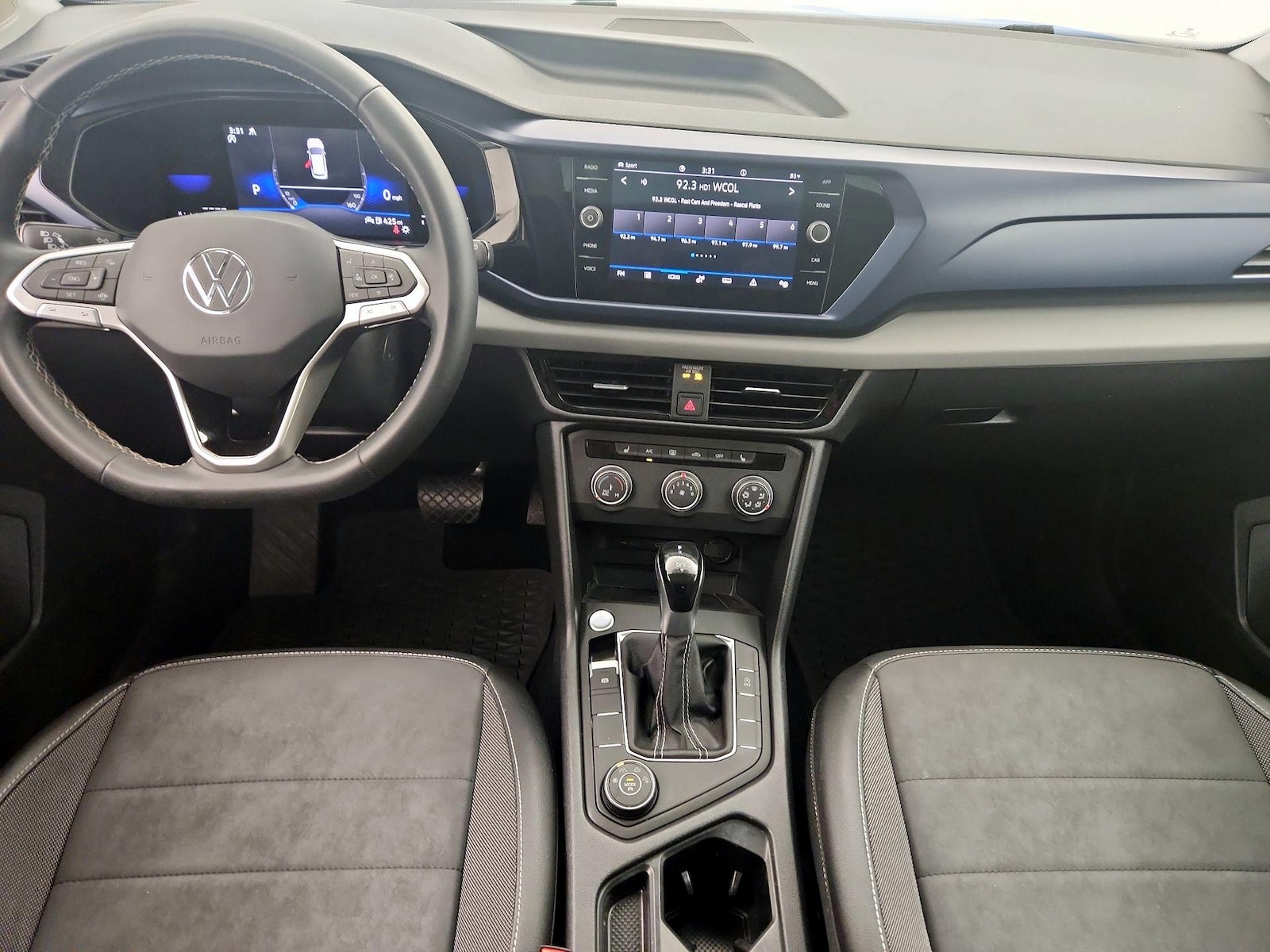 2022 Volkswagen Taos SE - Photo 10