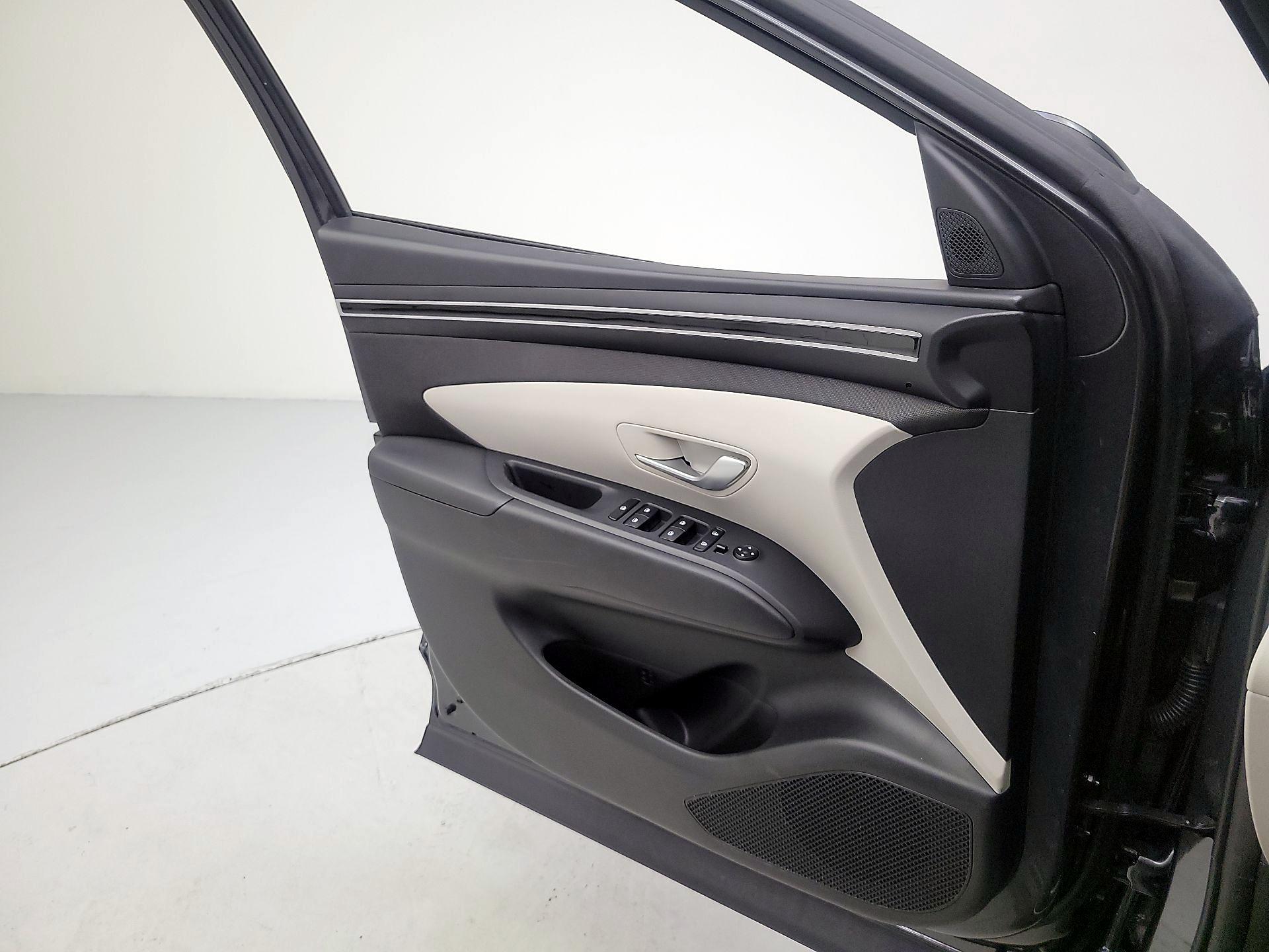 Thumbnail: 2024 Hyundai Tucson - 12