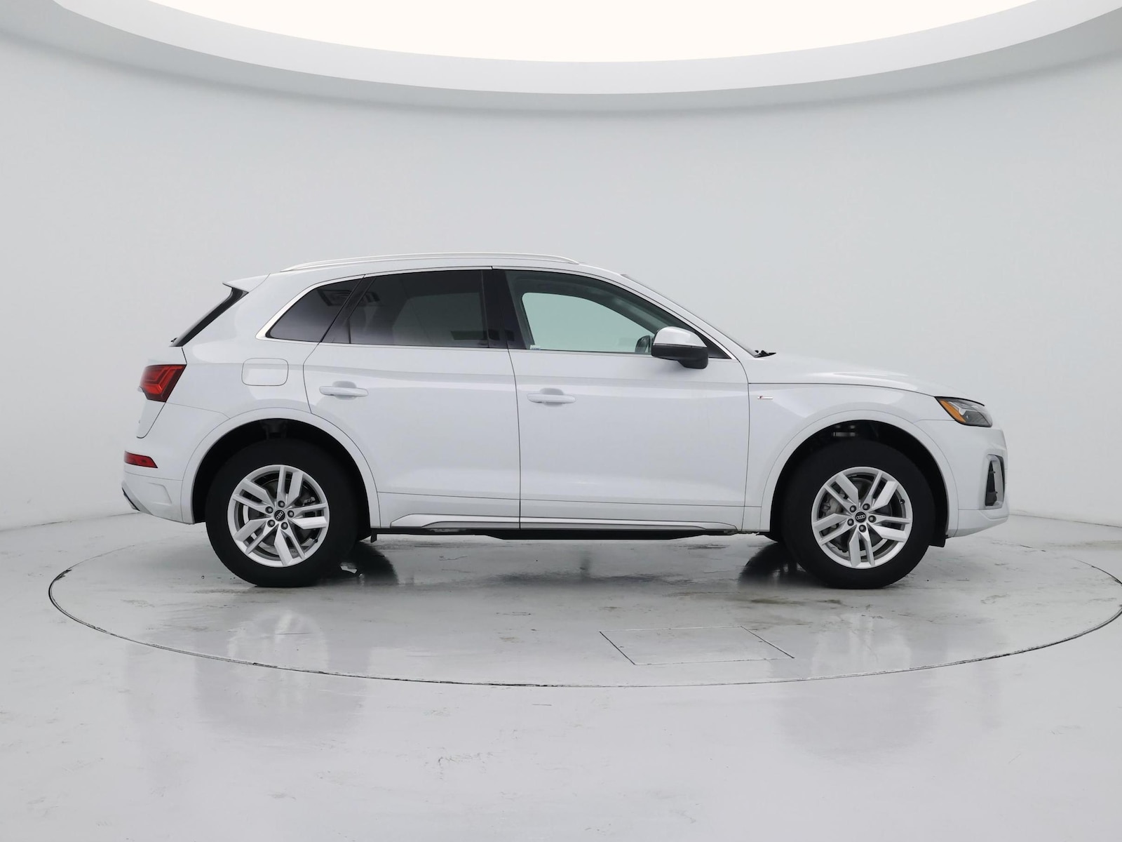 2023 Audi Q5 Premium - Photo 8