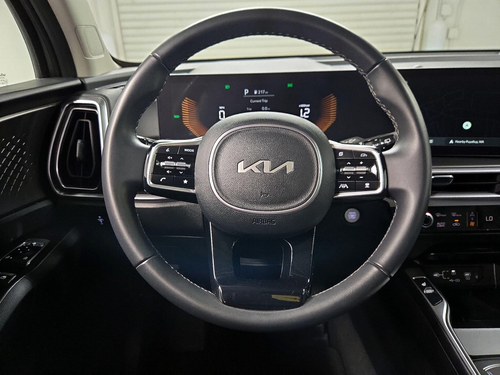 2025 Kia Sorento EX Hybrid - Photo 11