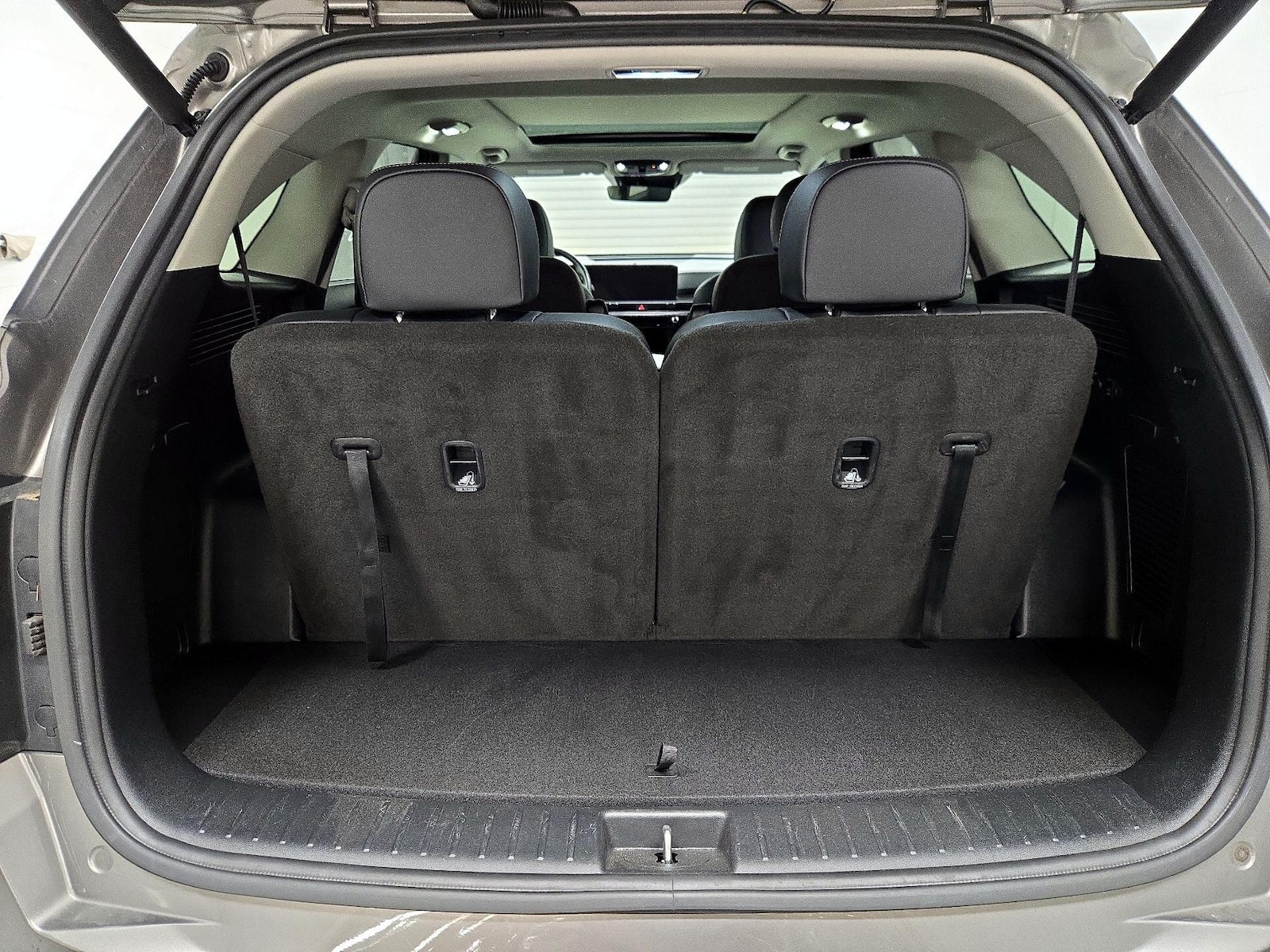 2025 Kia Sorento EX Hybrid - Photo 24