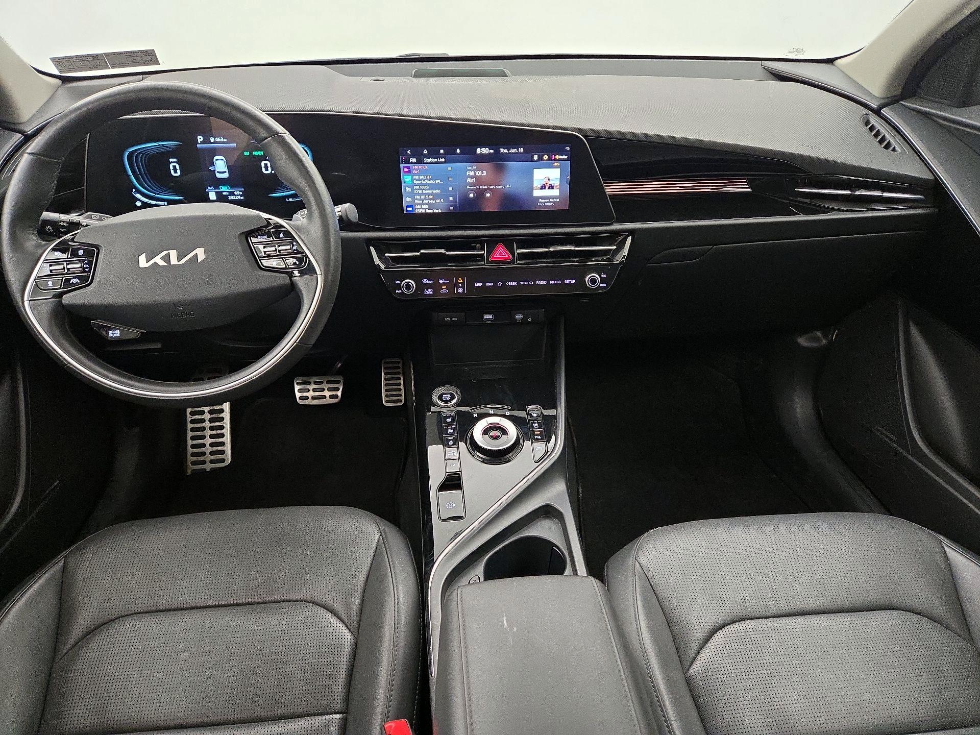 Thumbnail: 2023 Kia Niro - 9