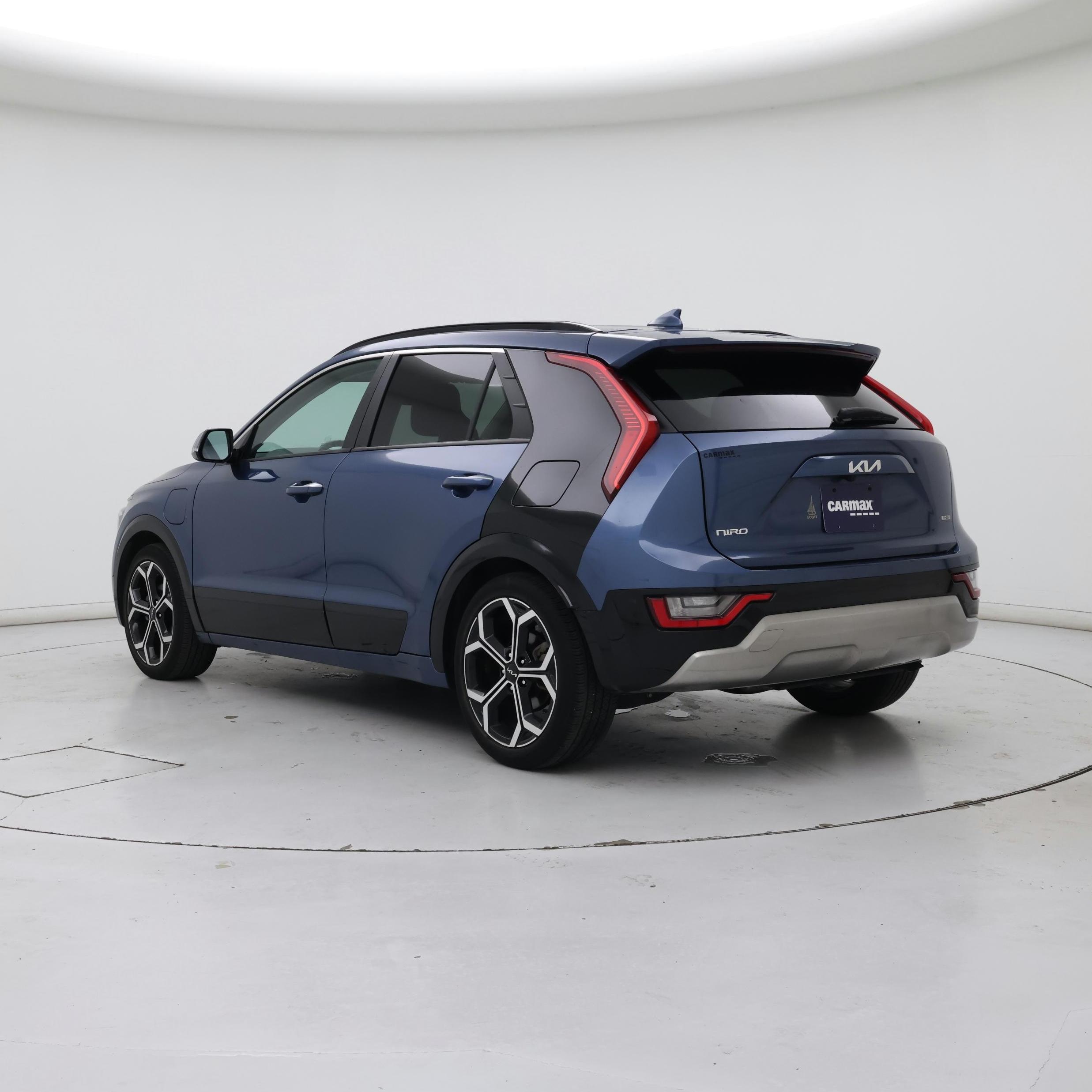 Thumbnail: 2023 Kia Niro - 2