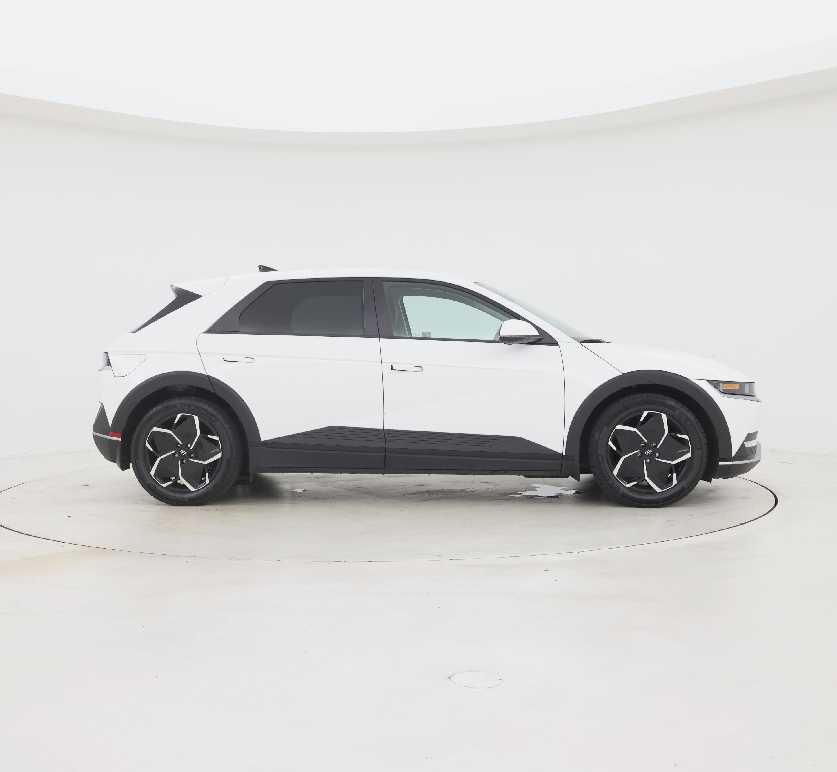 Thumbnail: 2024 Hyundai Ioniq 5 - 7