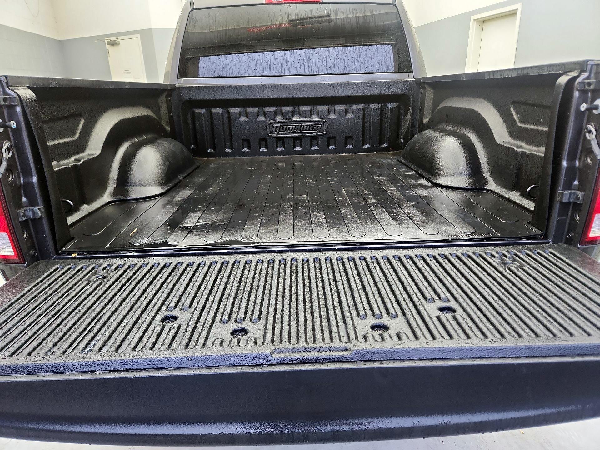 Thumbnail: 2021 RAM 1500 Classic - 20