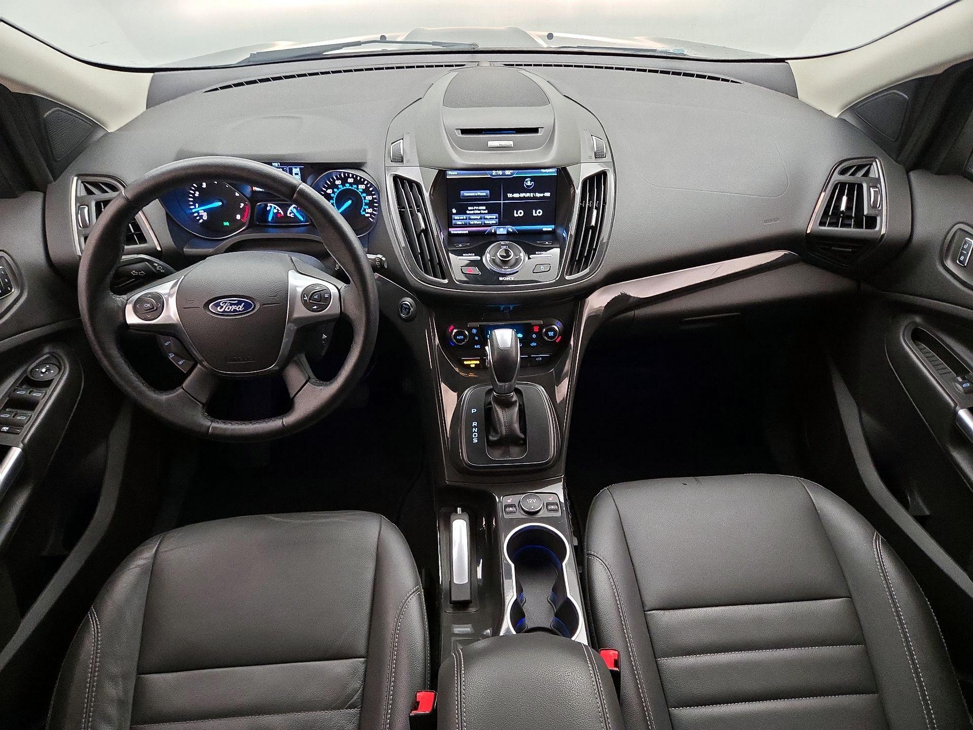 Thumbnail: 2015 Ford Escape - 9