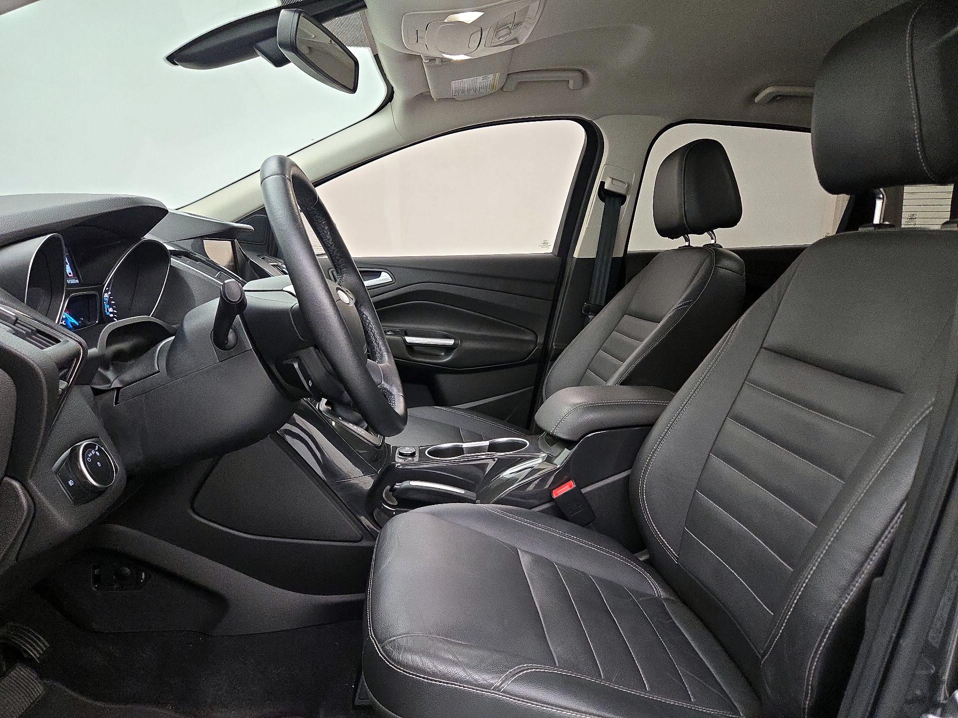 Thumbnail: 2015 Ford Escape - 11