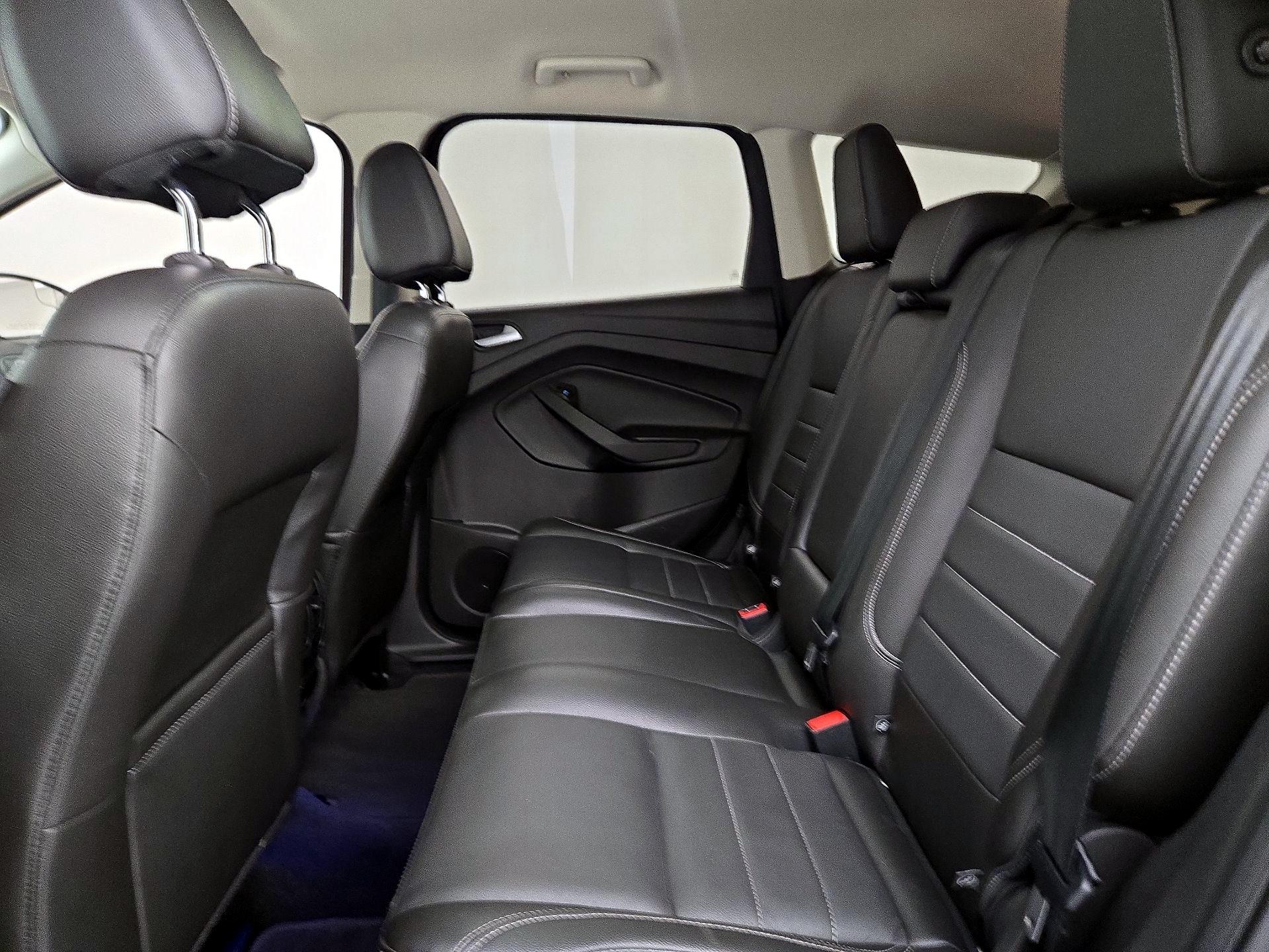 Thumbnail: 2015 Ford Escape - 18