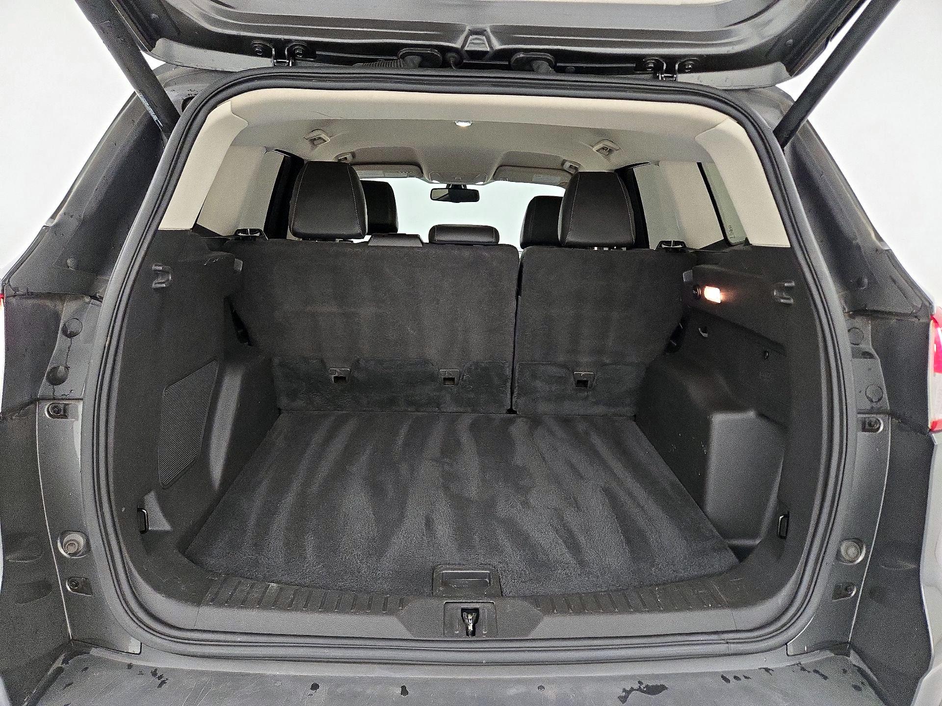 Thumbnail: 2015 Ford Escape - 19