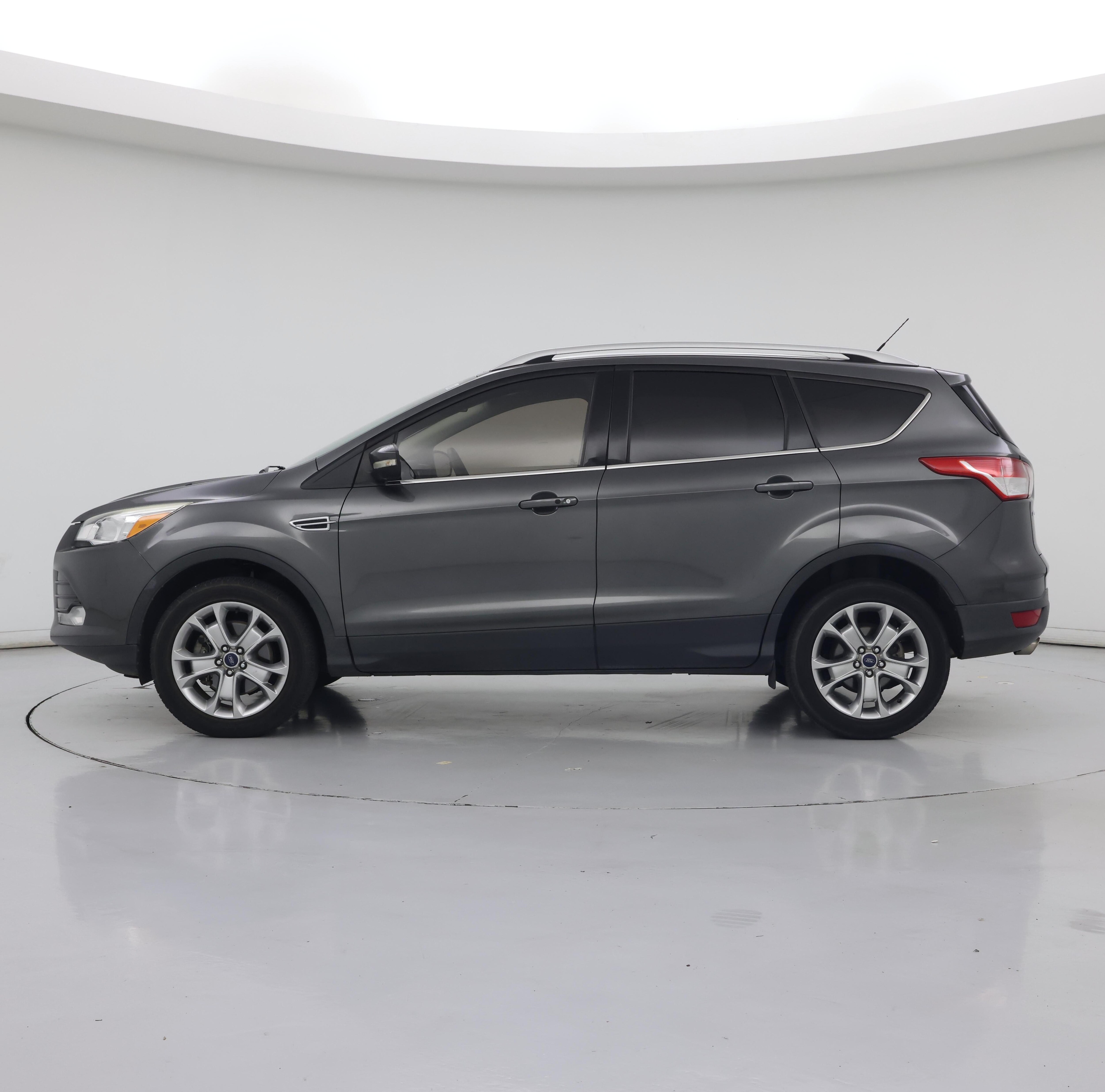 Thumbnail: 2015 Ford Escape - 3