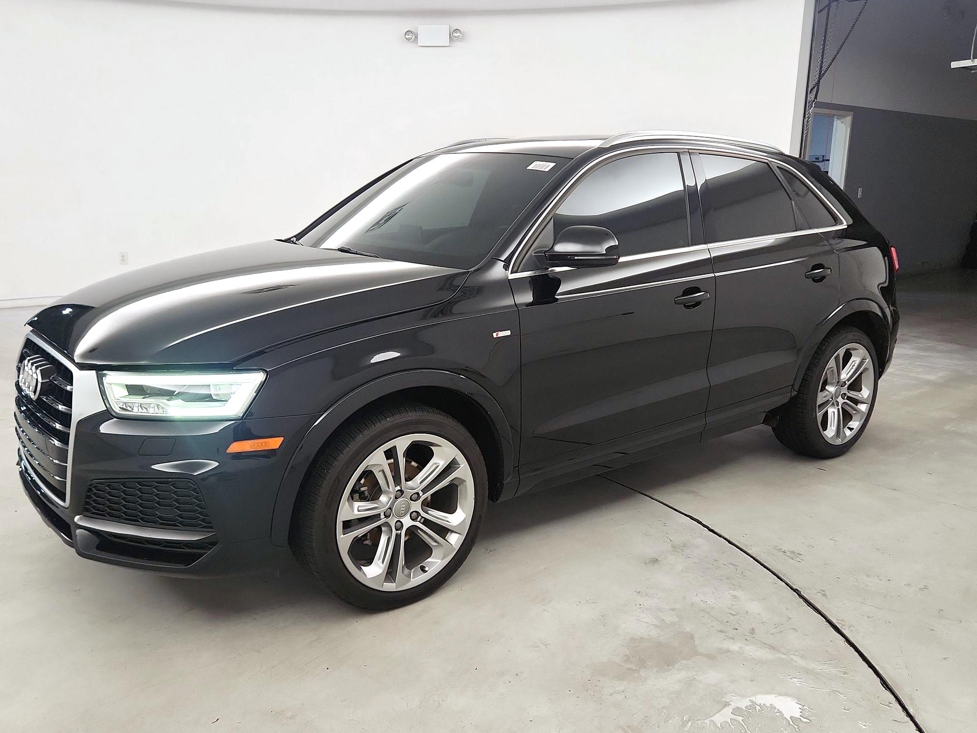 Thumbnail: 2018 Audi Q3 - 3