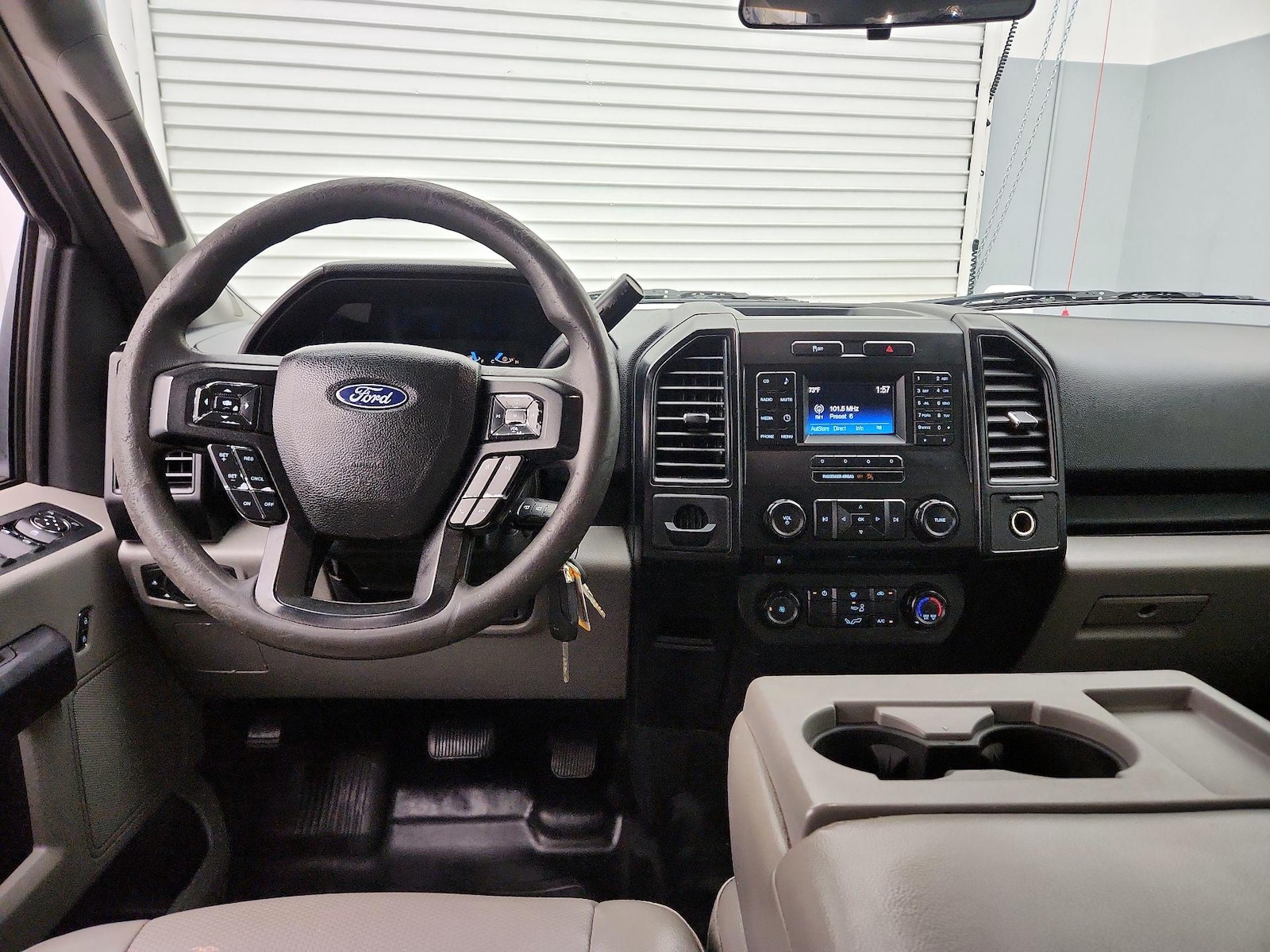 2017 Ford F-150 XL - Photo 10