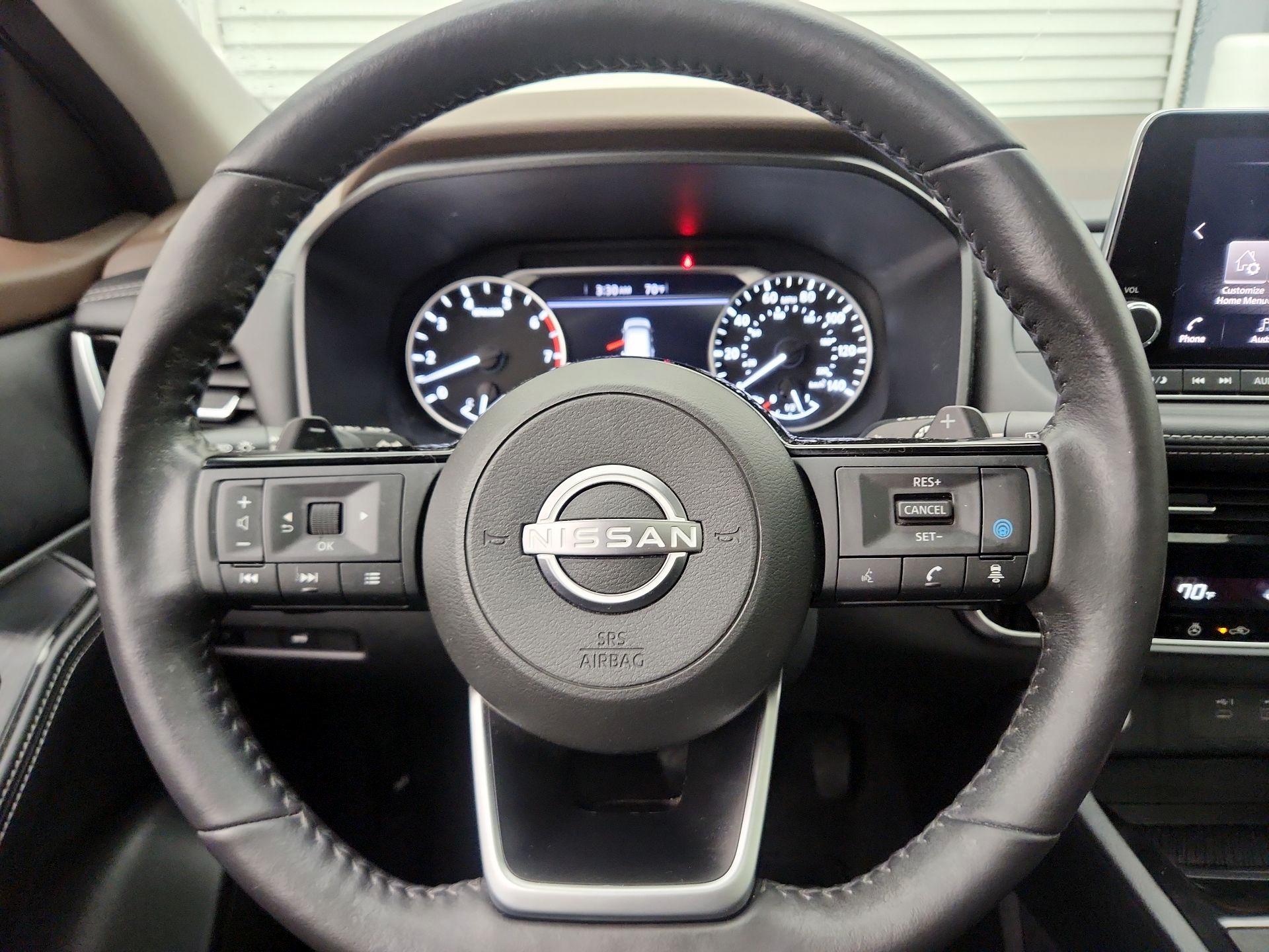 Thumbnail: 2022 Nissan Rogue - 10