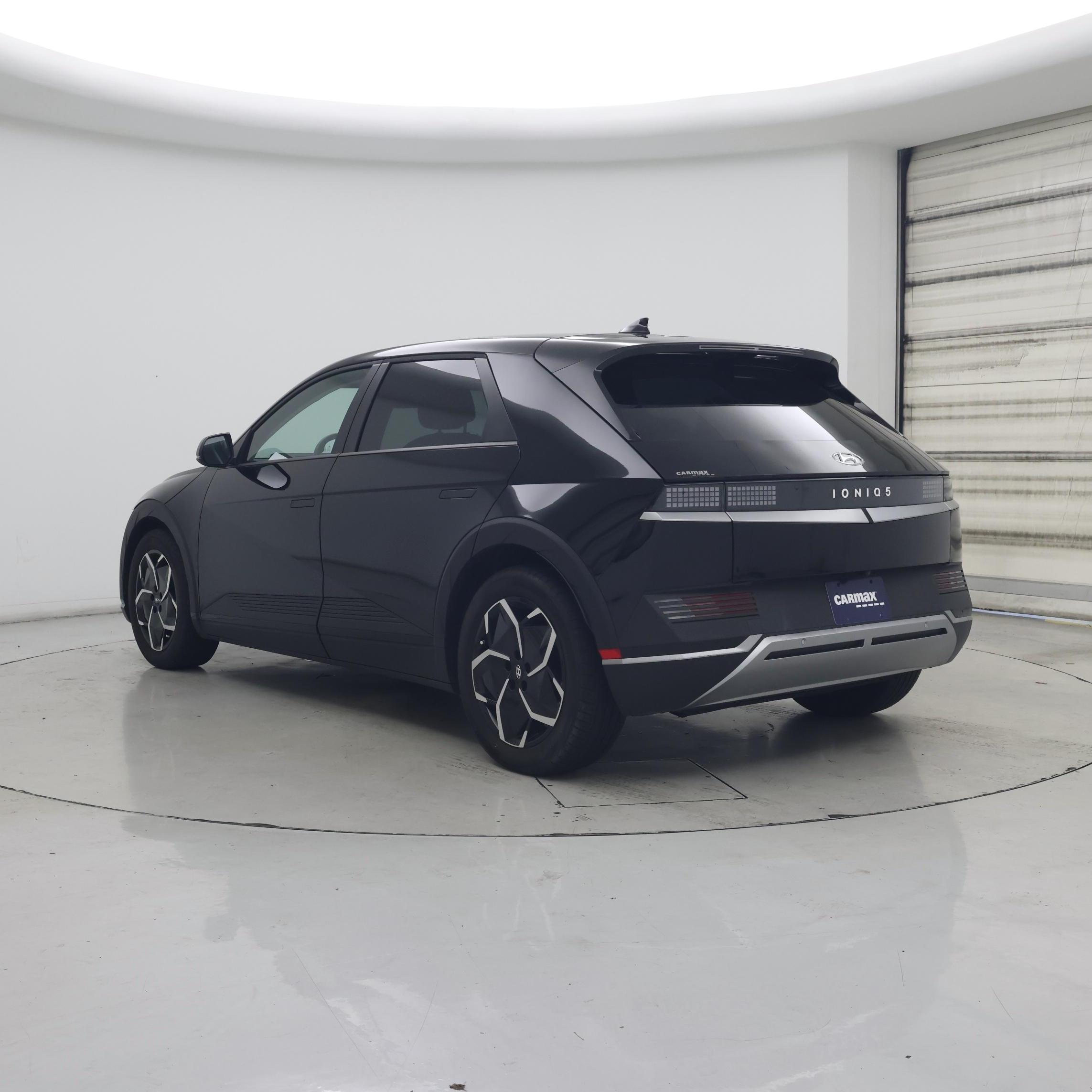 Thumbnail: 2024 Hyundai Ioniq 5 - 2