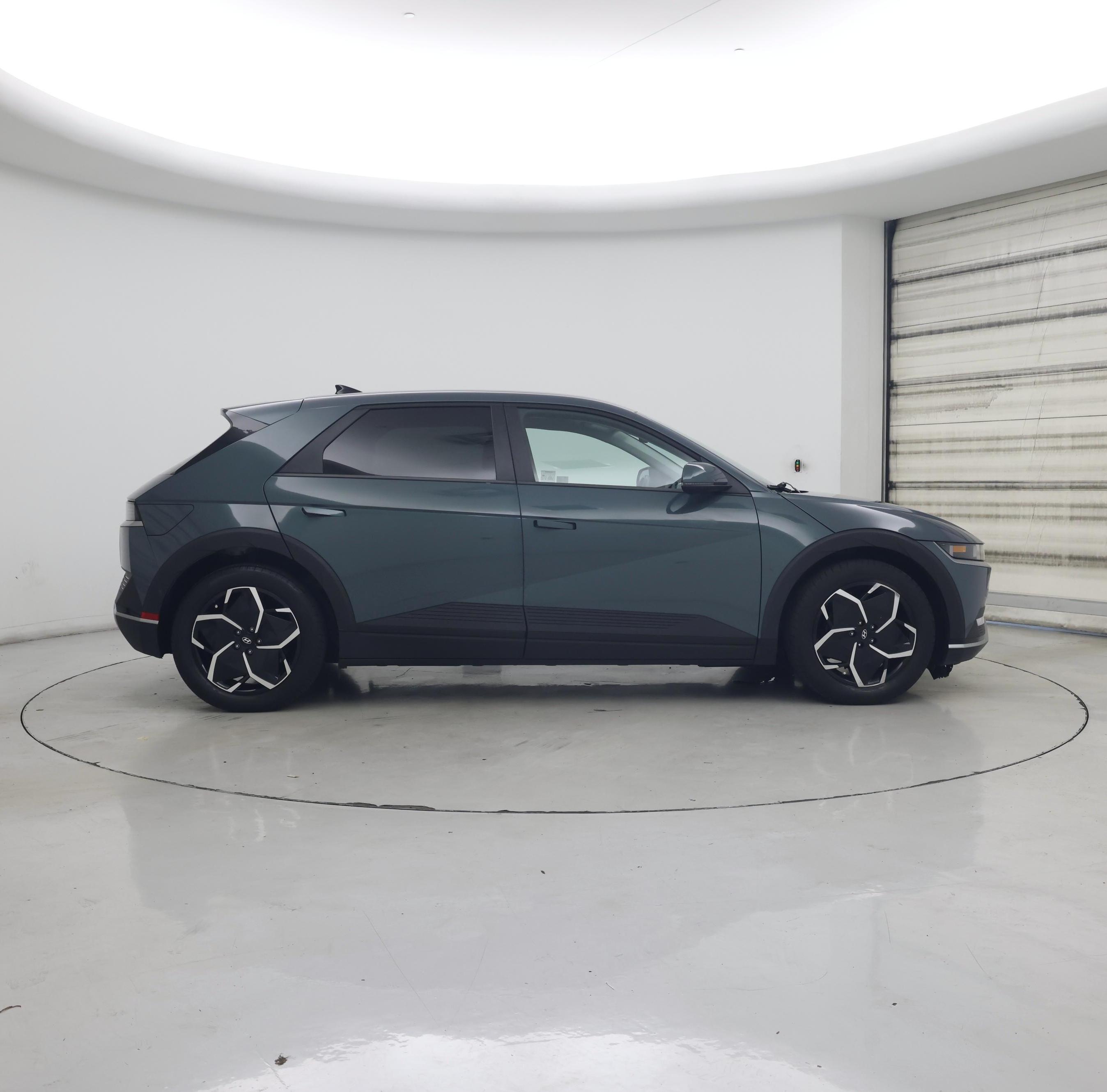 Thumbnail: 2024 Hyundai Ioniq 5 - 7