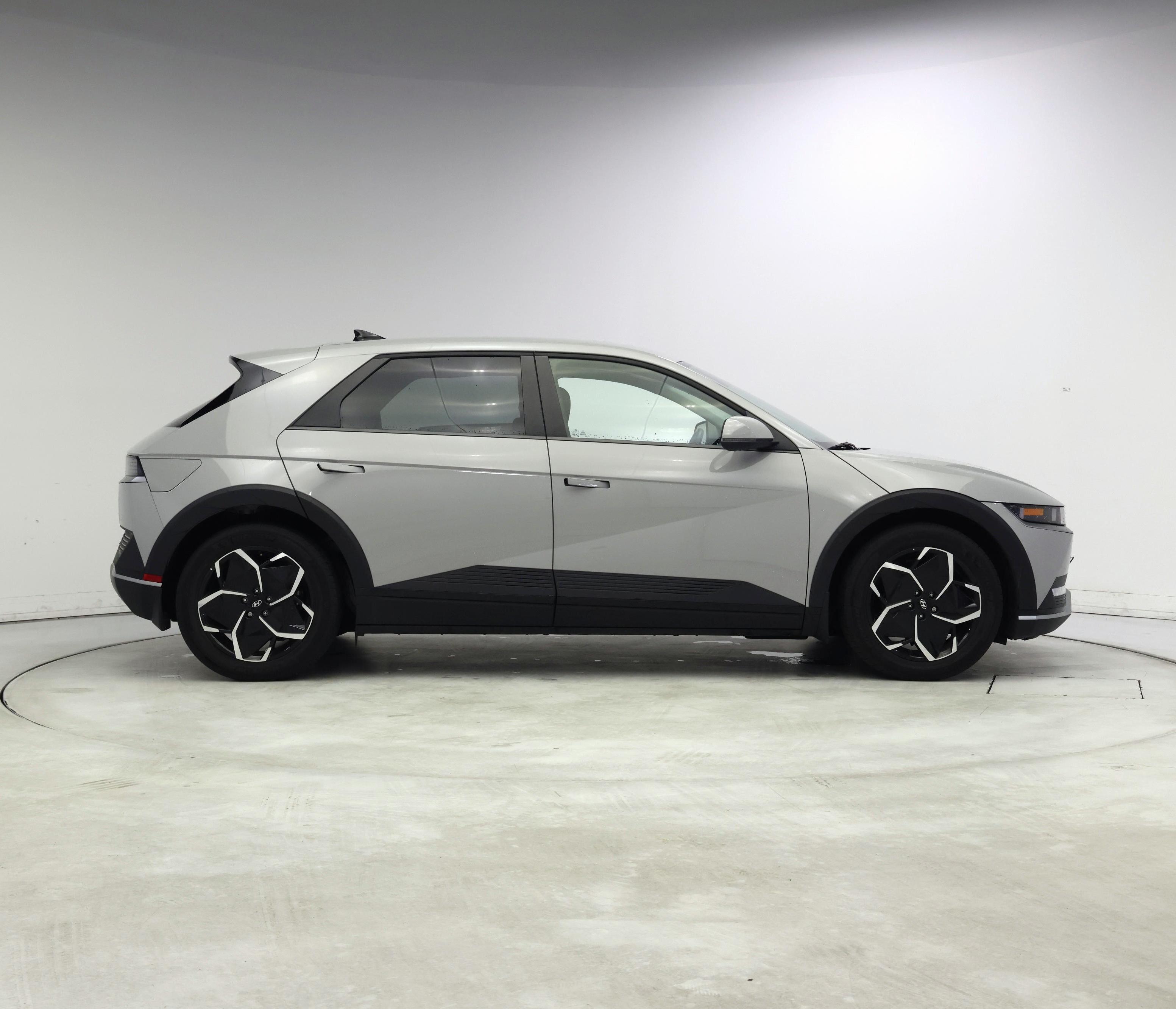 Thumbnail: 2024 Hyundai Ioniq 5 - 7