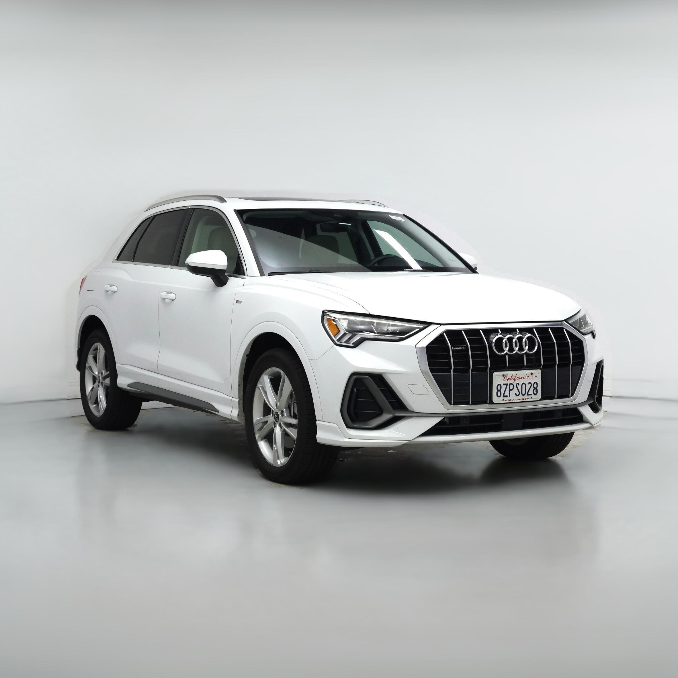 Thumbnail: 2022 Audi Q3 - 1