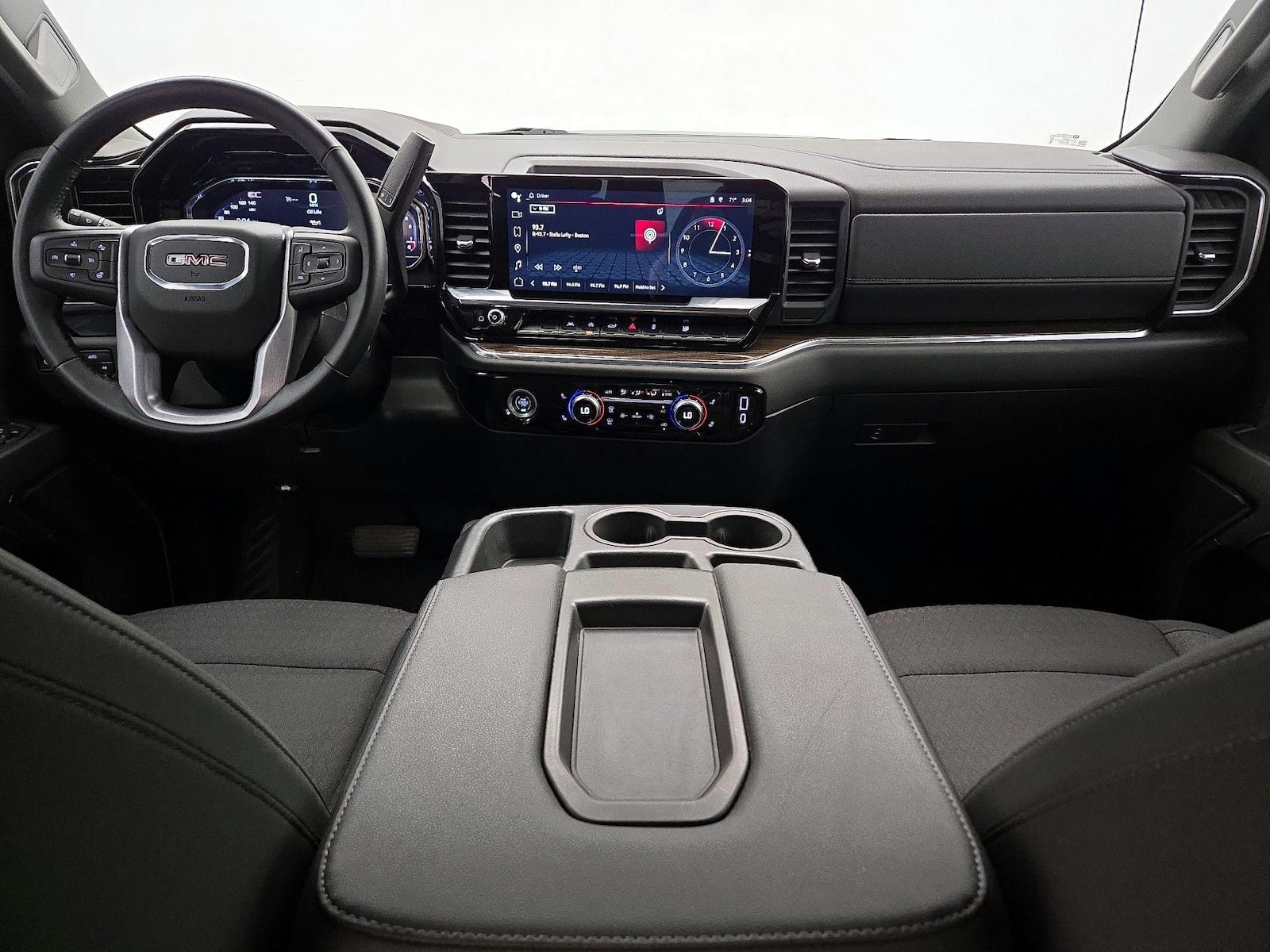 2024 GMC Sierra 1500 Elevation - Photo 10