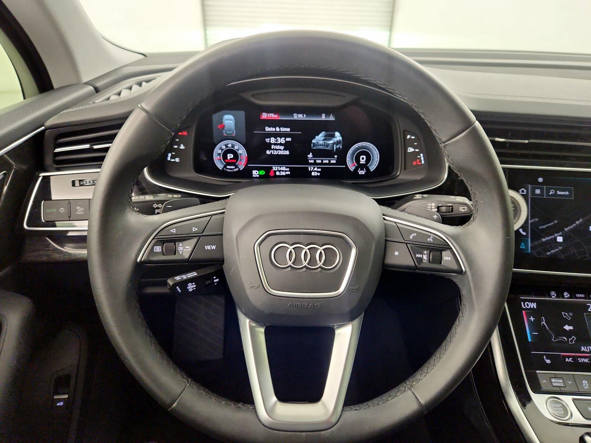 Thumbnail: 2023 Audi Q7 - 10