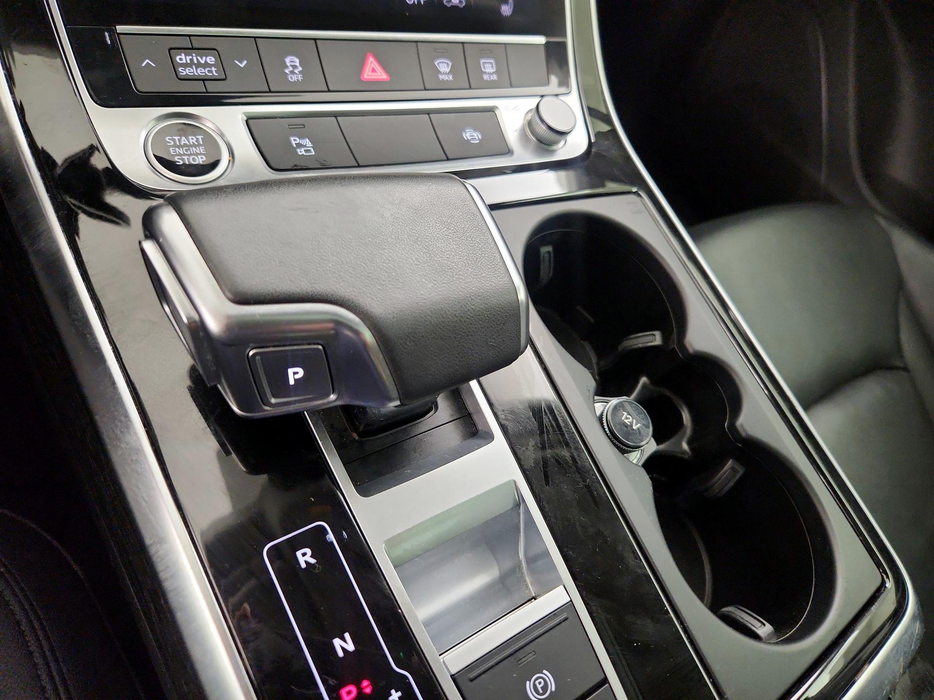 Thumbnail: 2023 Audi Q7 - 18