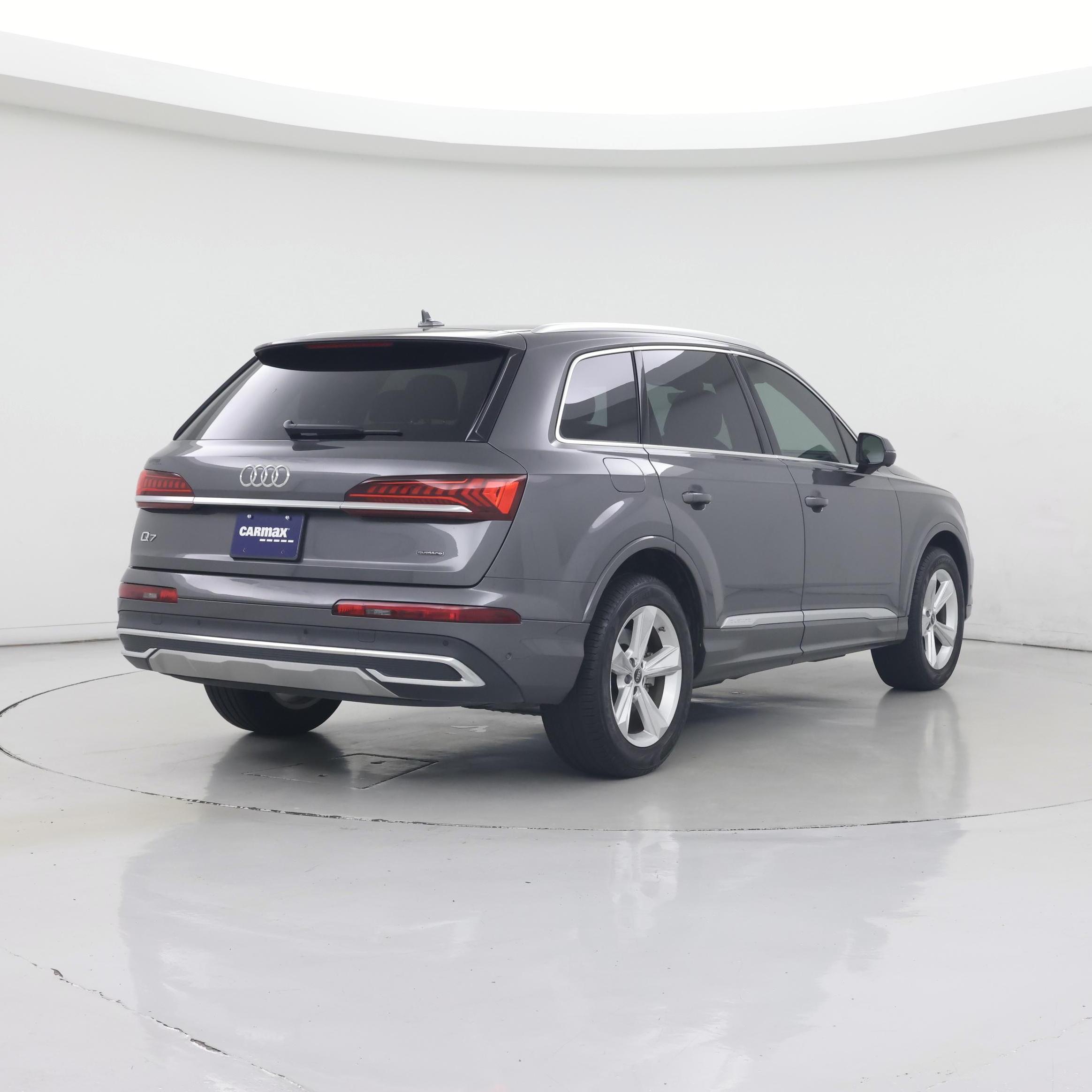 Thumbnail: 2023 Audi Q7 - 8