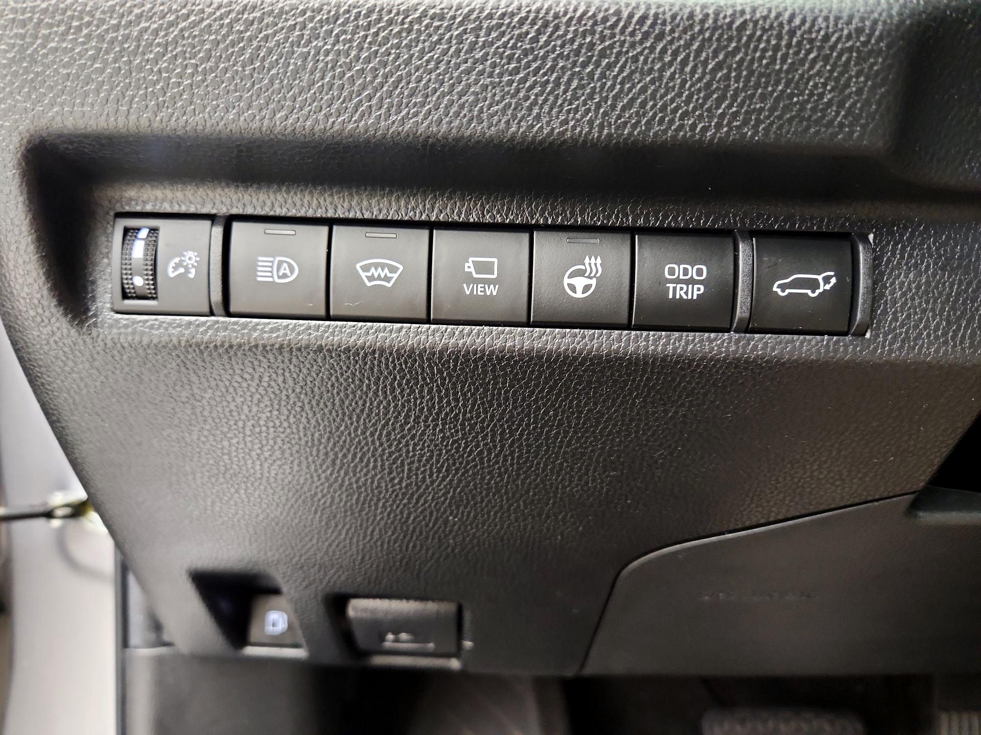 Thumbnail: 2023 Toyota RAV4 - 13