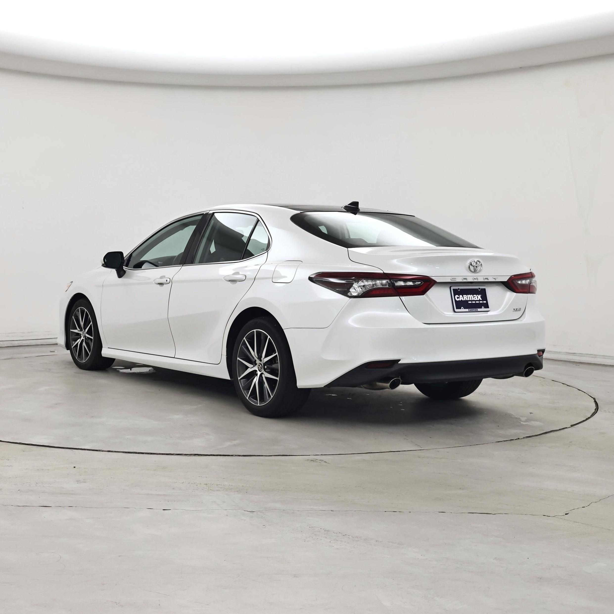 Thumbnail: 2022 Toyota Camry - 2