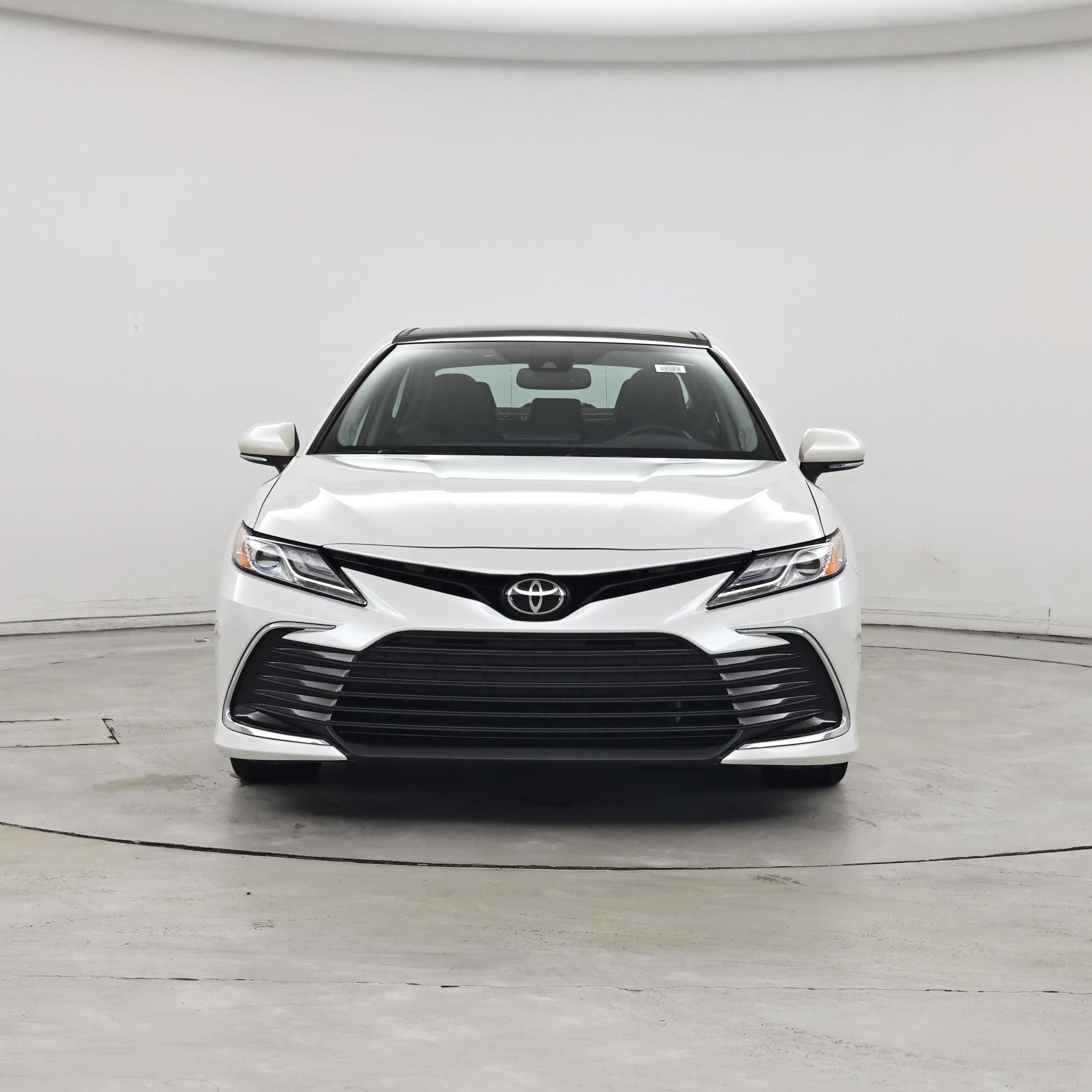 Thumbnail: 2022 Toyota Camry - 5