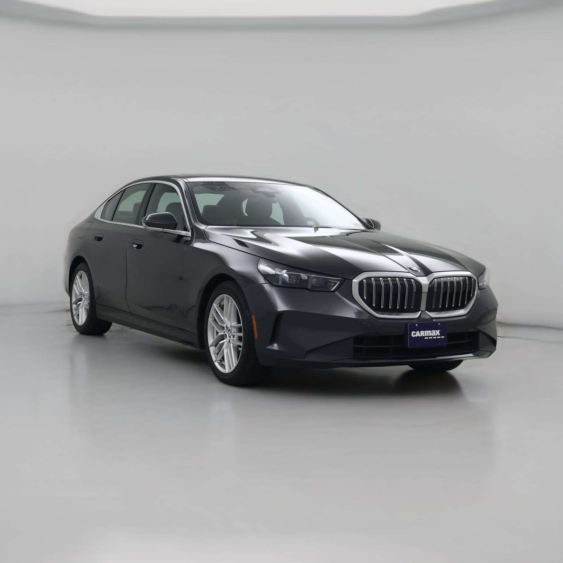 Thumbnail: 2025 BMW 5 Series - 1