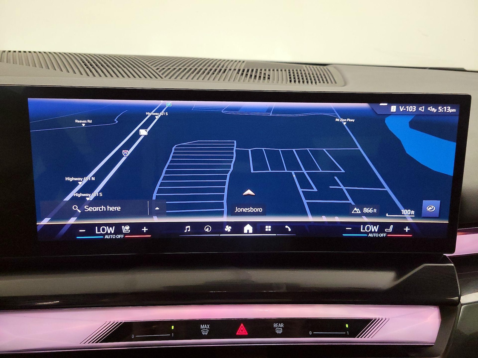 2025 BMW 5 Series 540i - Photo 15