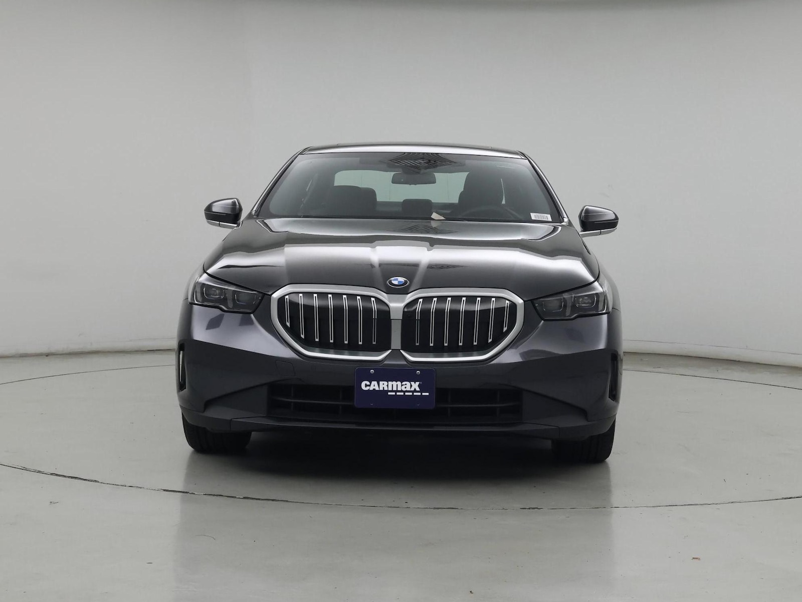 2025 BMW 5 Series 540i - Photo 6