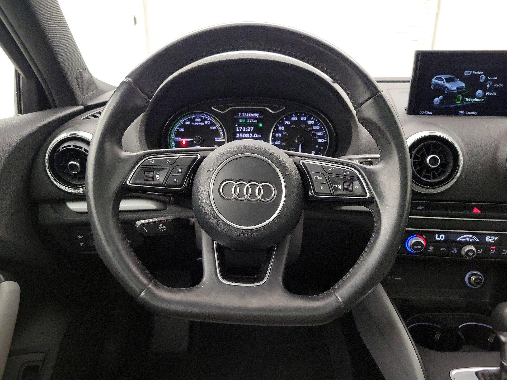 Thumbnail: 2017 Audi A3 - 10