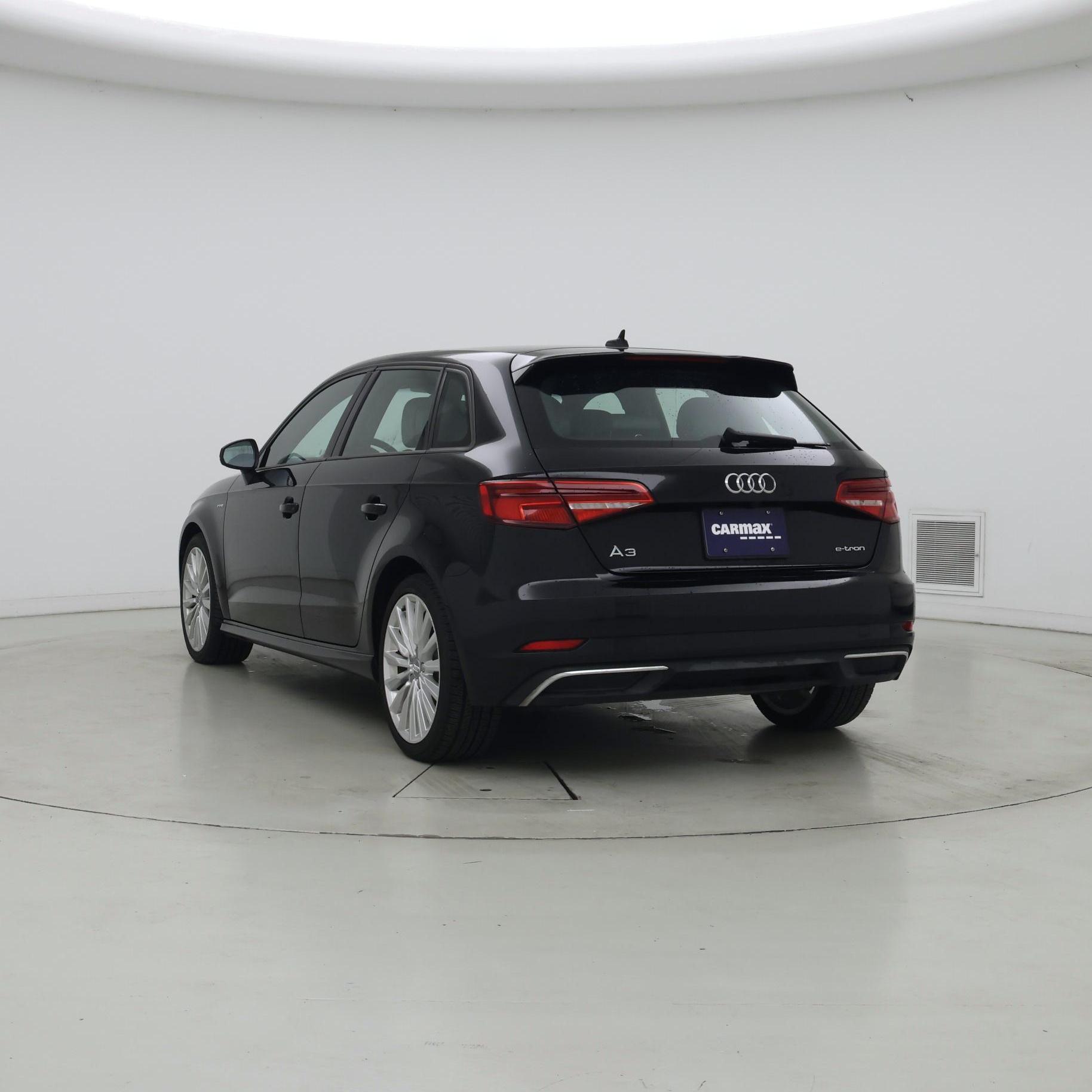 Thumbnail: 2017 Audi A3 - 2