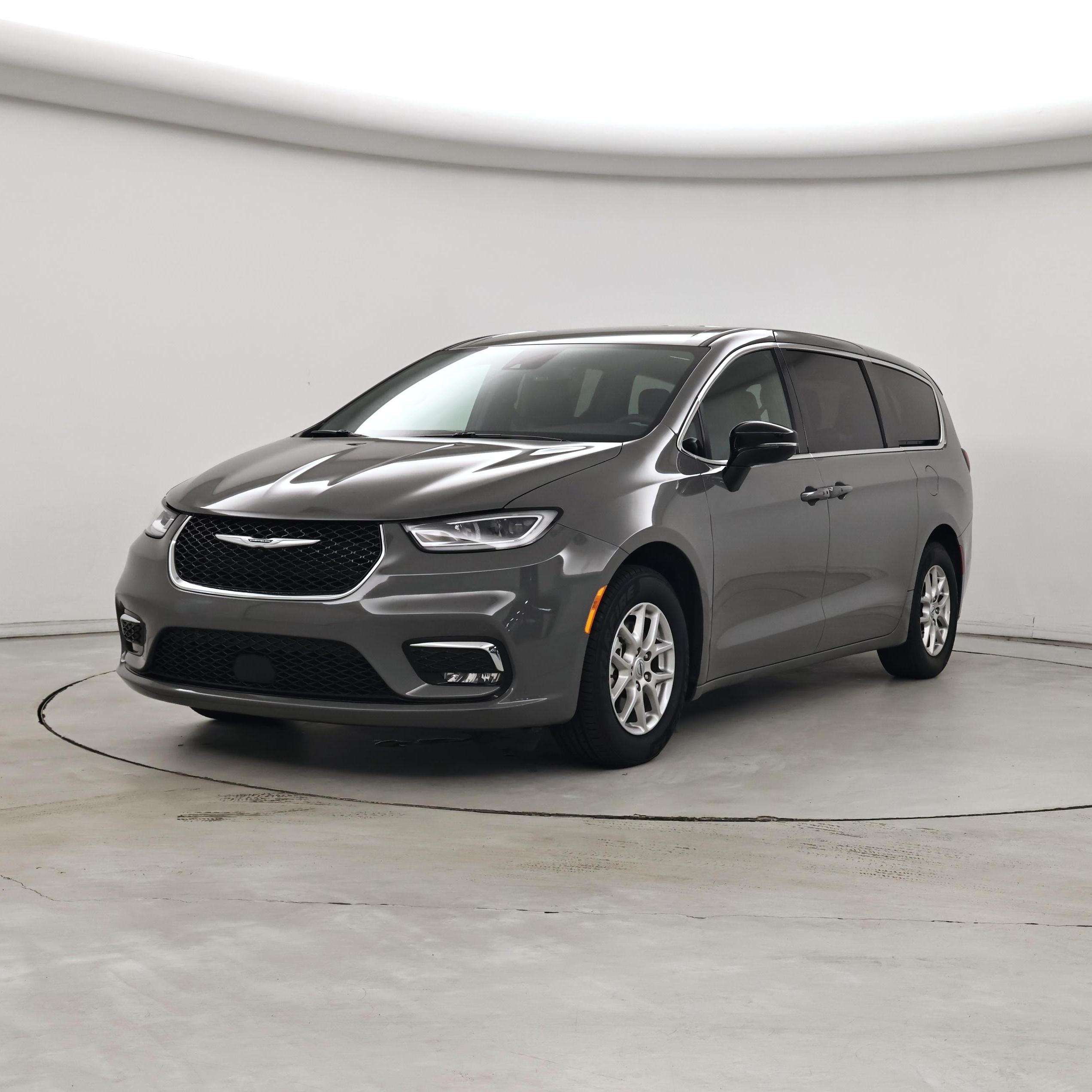 Thumbnail: 2025 Chrysler Pacifica - 4