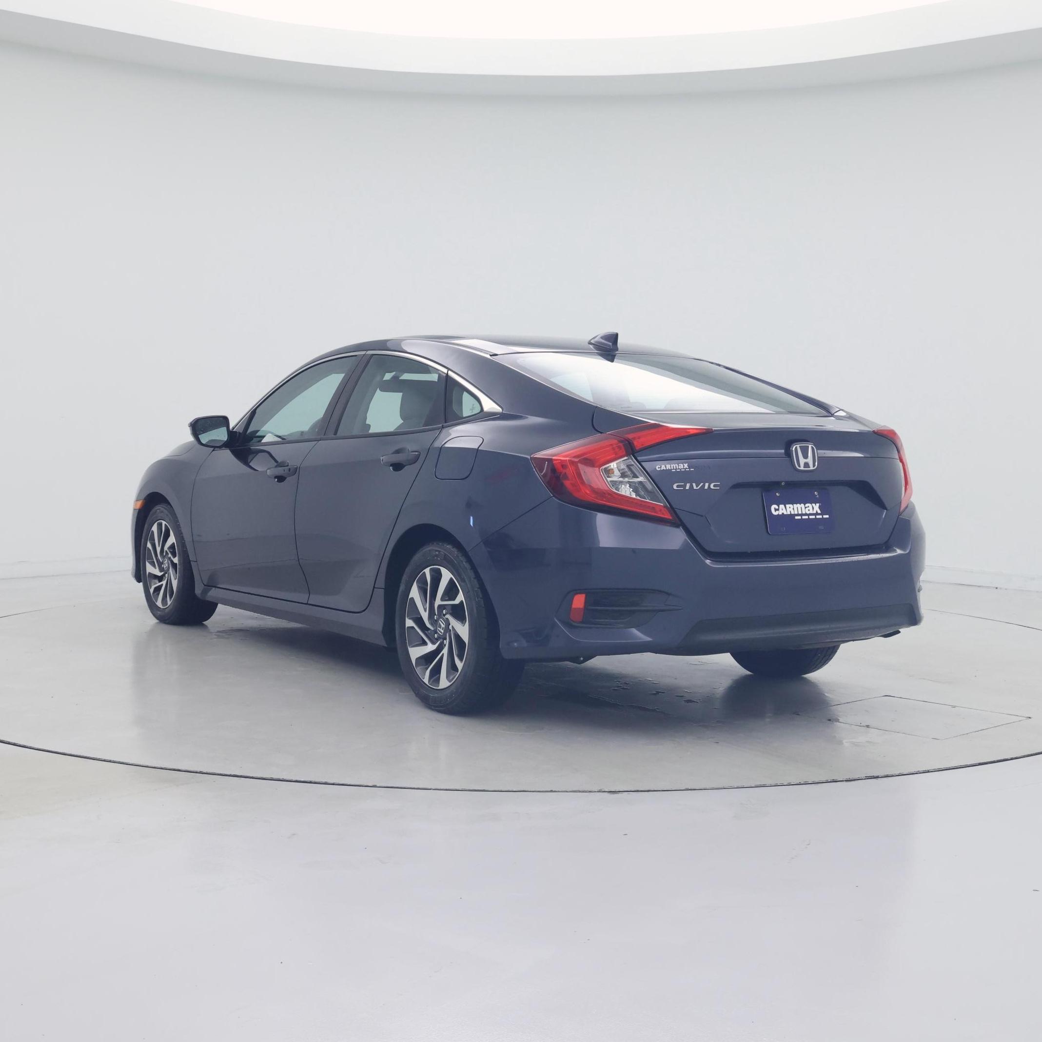Thumbnail: 2017 Honda Civic - 2
