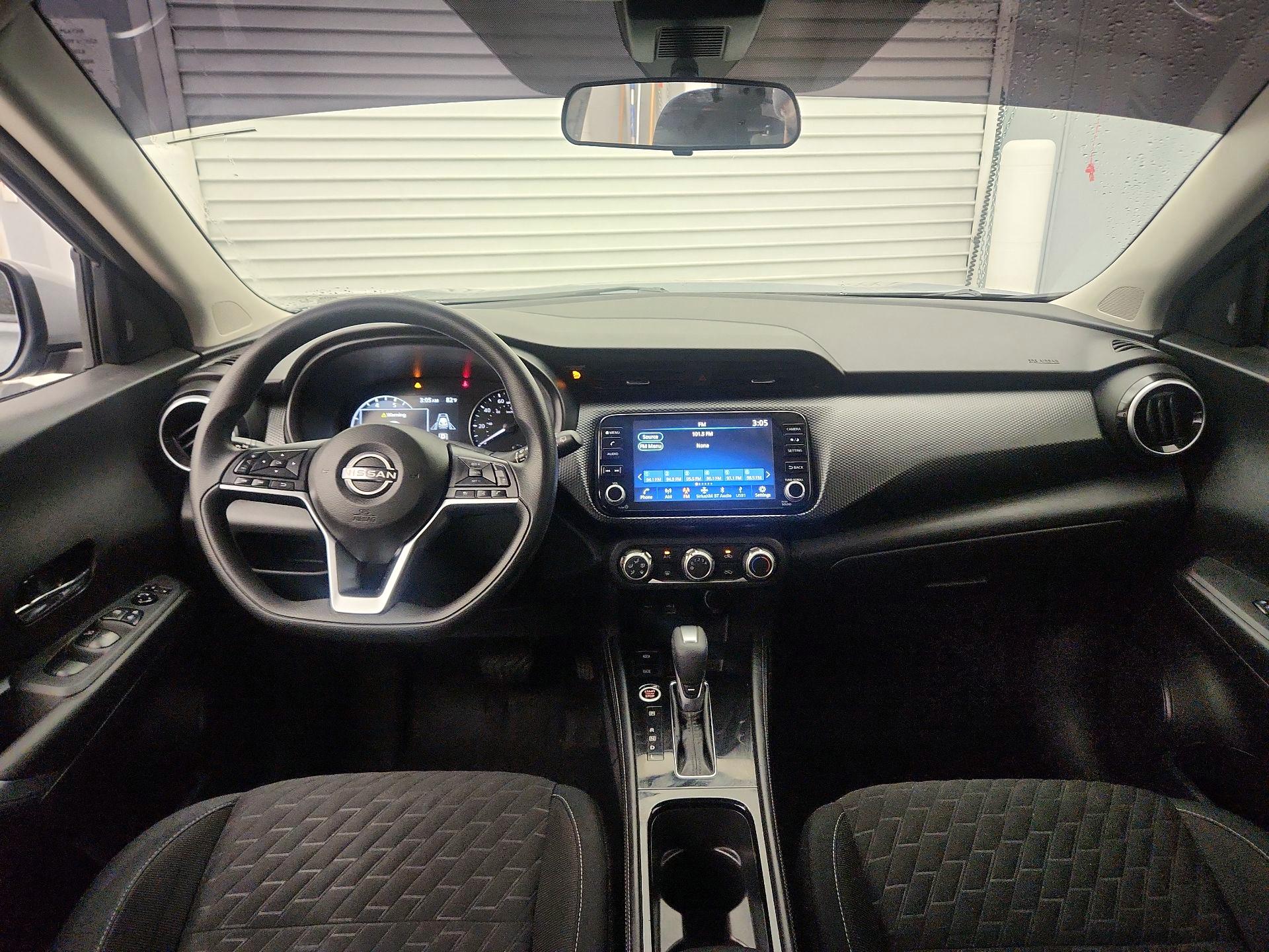Thumbnail: 2023 Nissan Kicks - 9