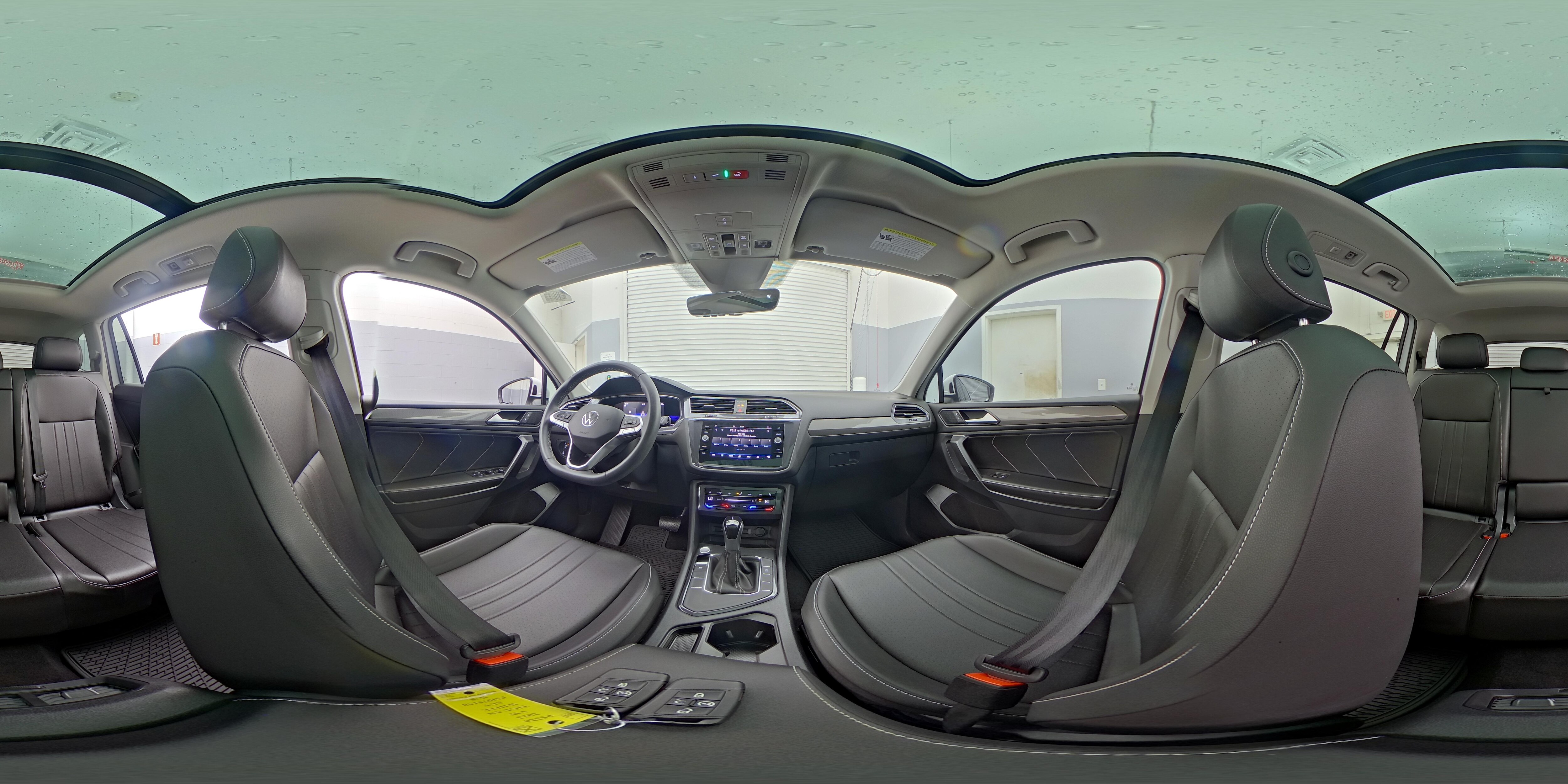 2023 Volkswagen Tiguan SE - Photo 25