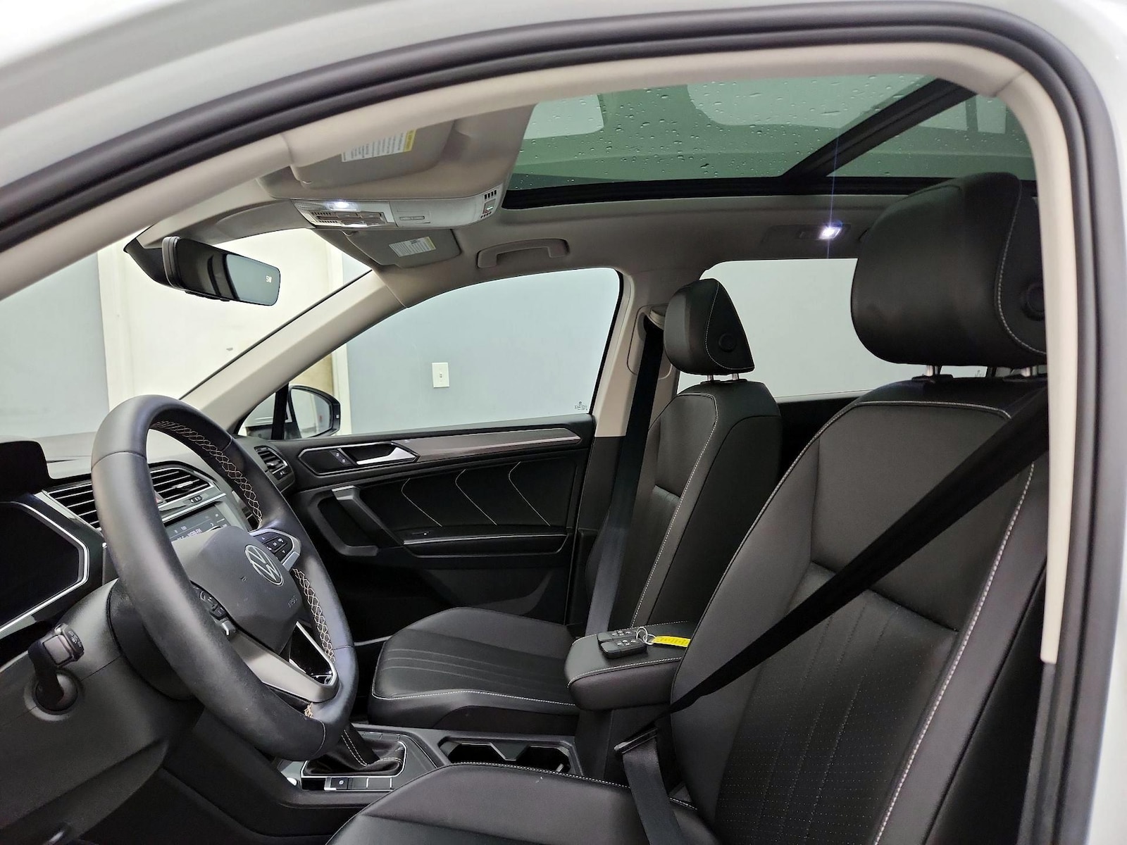 2023 Volkswagen Tiguan SE - Photo 20