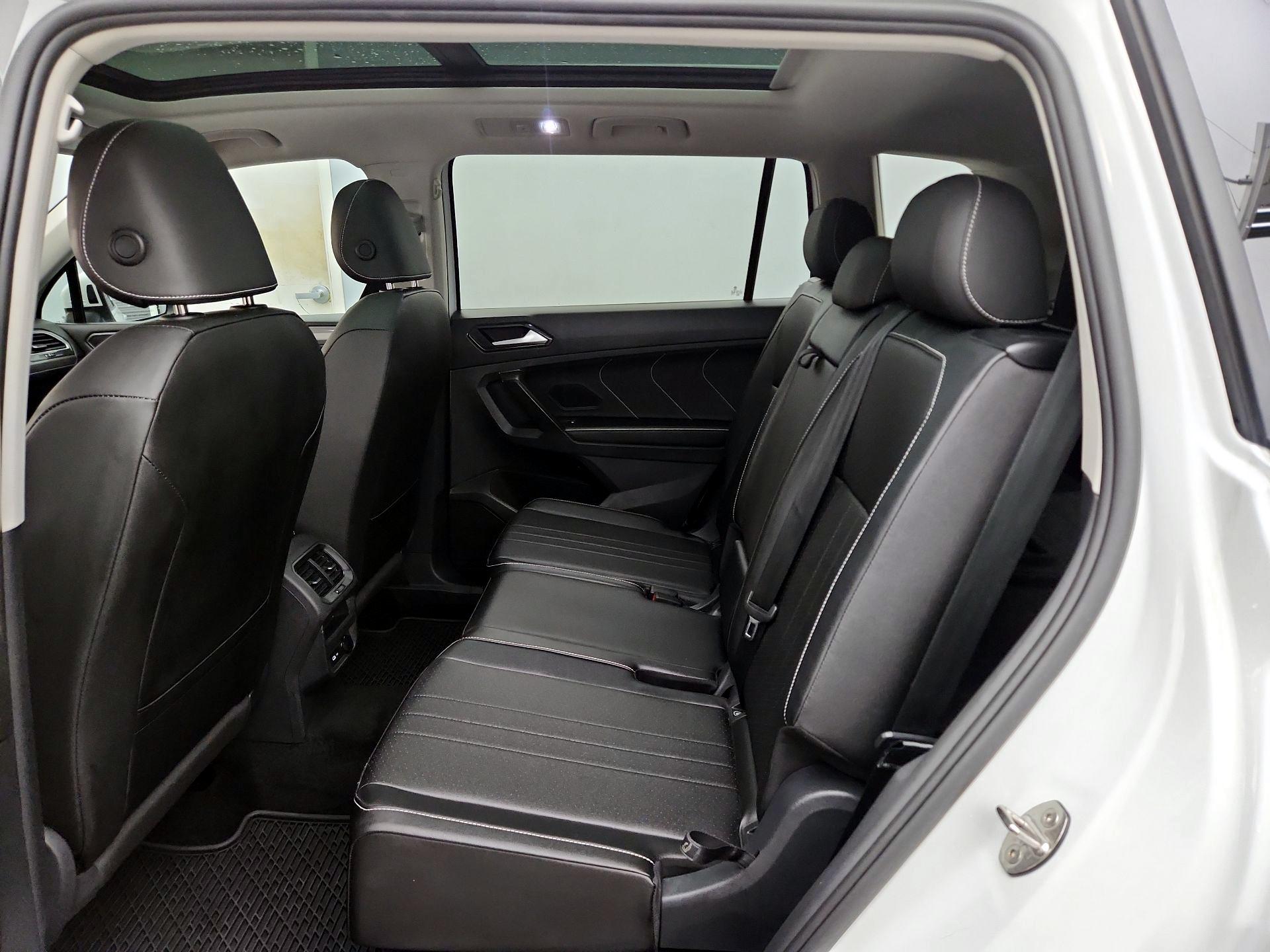 Thumbnail: 2023 Volkswagen Tiguan - 20